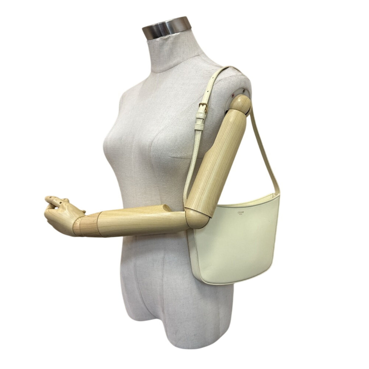 Celine Yellow Leather Shoulder Bag (Pre-Owned)