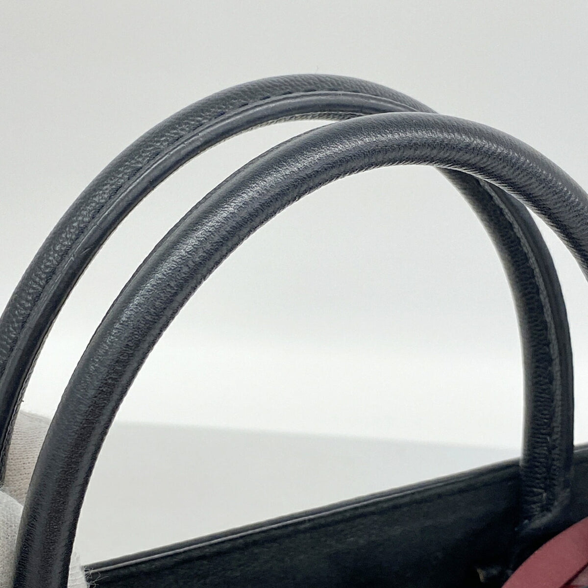 Louis Vuitton Caramel Noir Handbag (Pre-Owned)