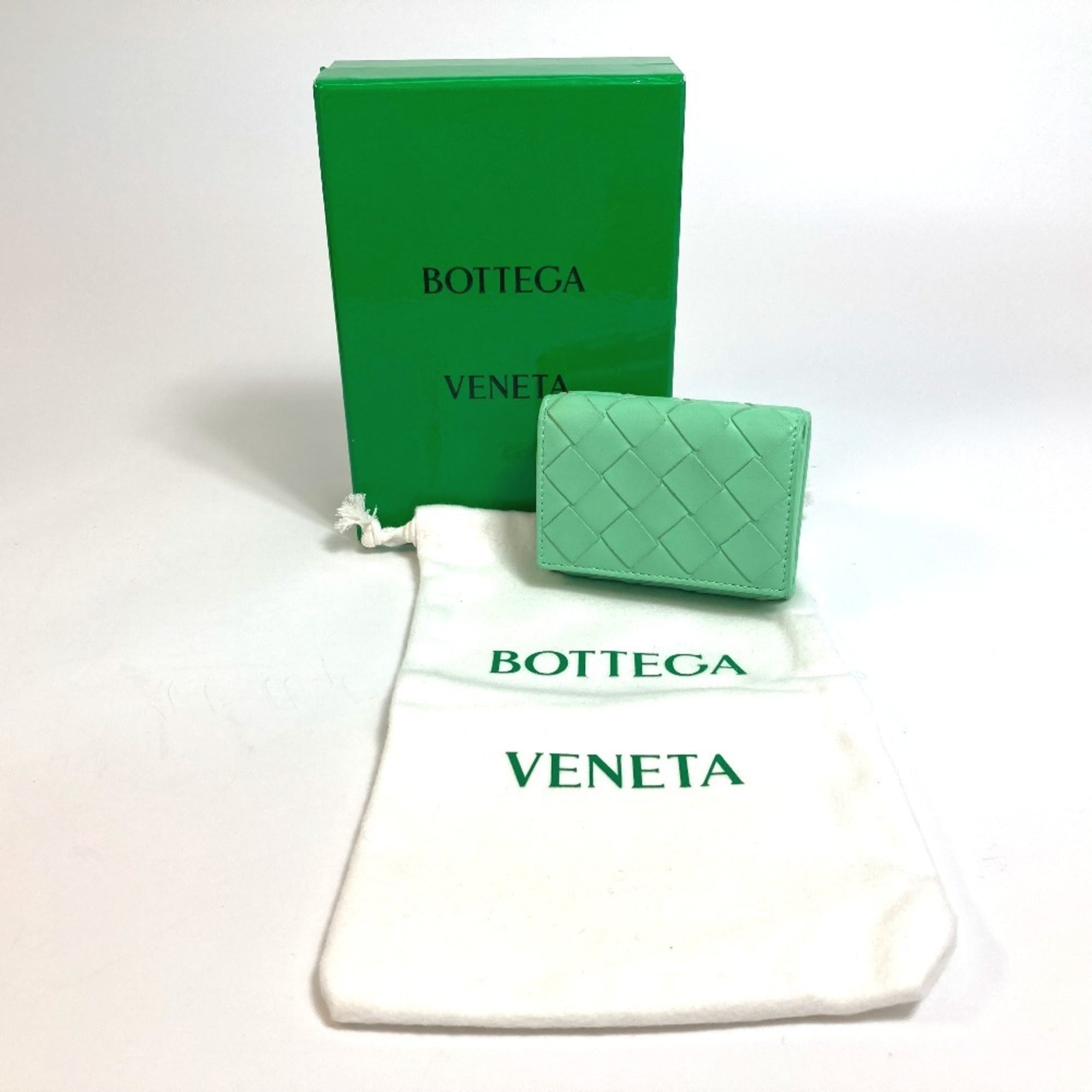 Bottega Veneta Green Leather Wallet (Tri-Fold) (Pre-Owned)