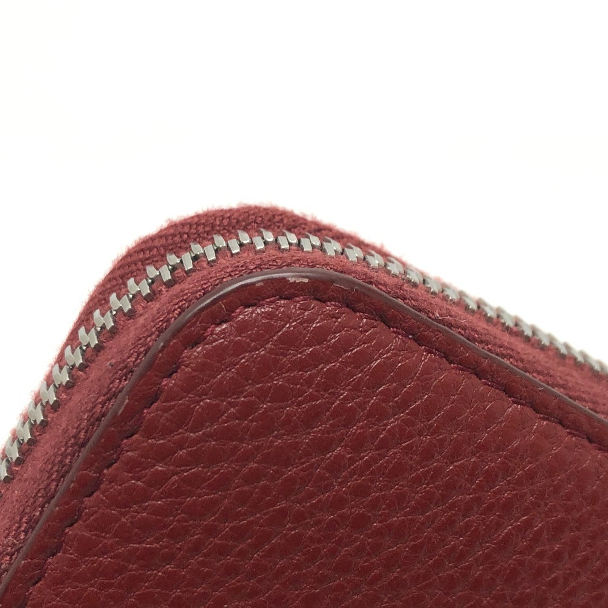 Prada Red Color Leather Long Wallet (Bi-Fold) (Pre-Owned)