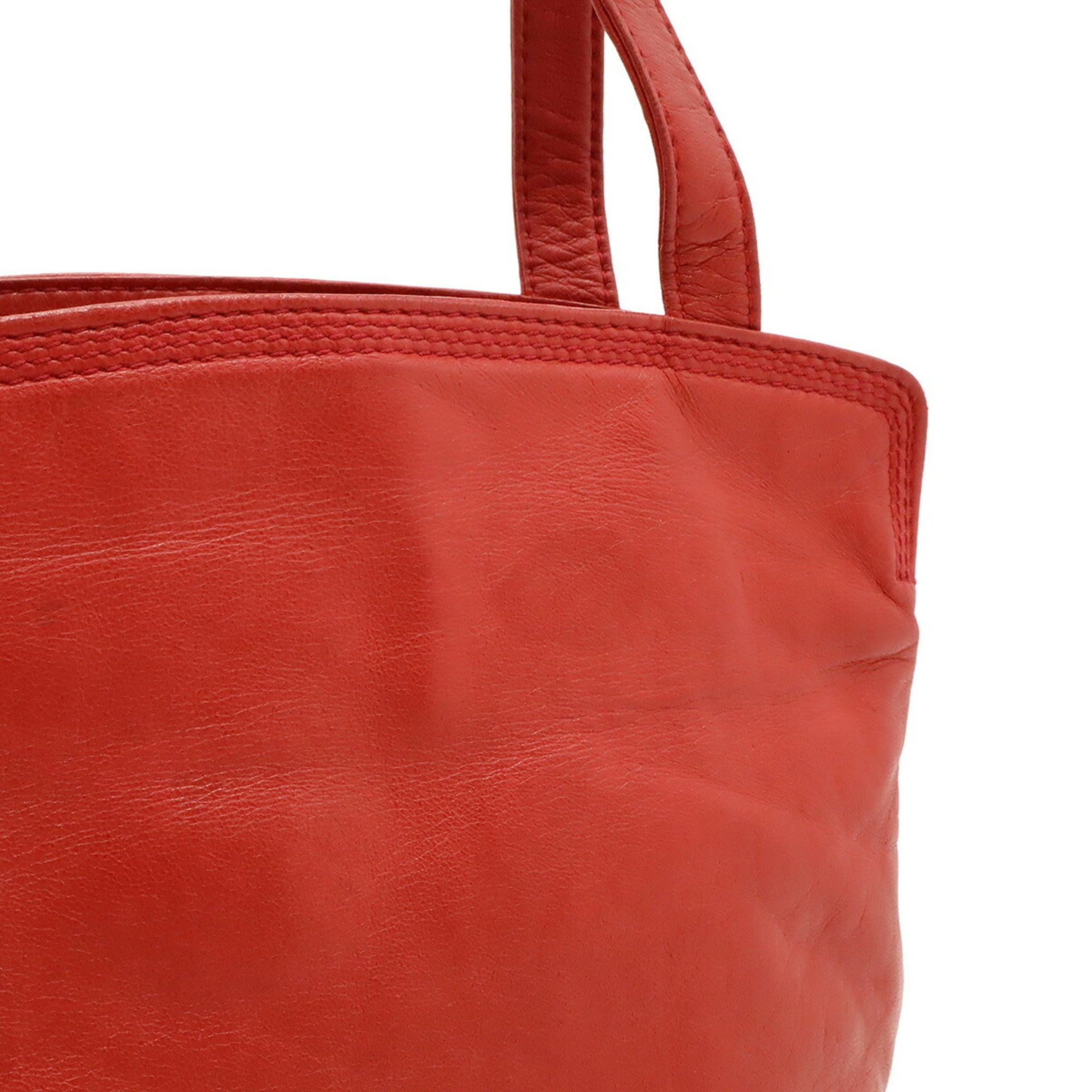 Loewe Red Color Leather Shoulder Bag Tote Bag (Pre-Owned)
