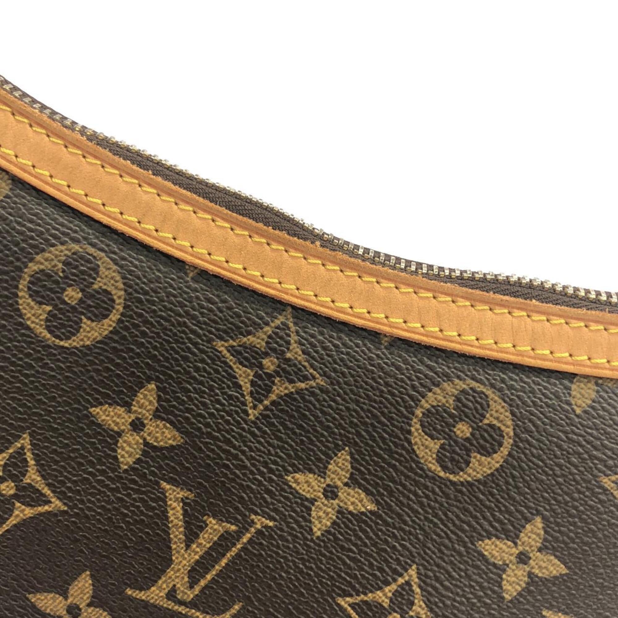 Louis Vuitton Marron Coated Canvas Shoulder Bag (Pre-Owned)