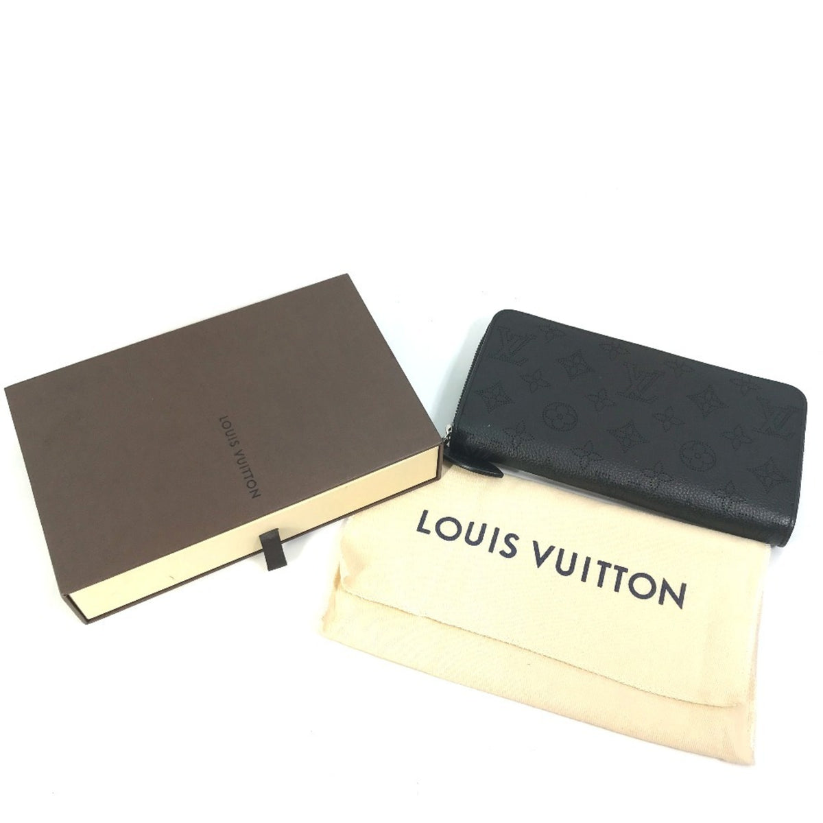 Louis Vuitton Black Mahina Leather Long Wallet (Bi-Fold) (Pre-Owned)