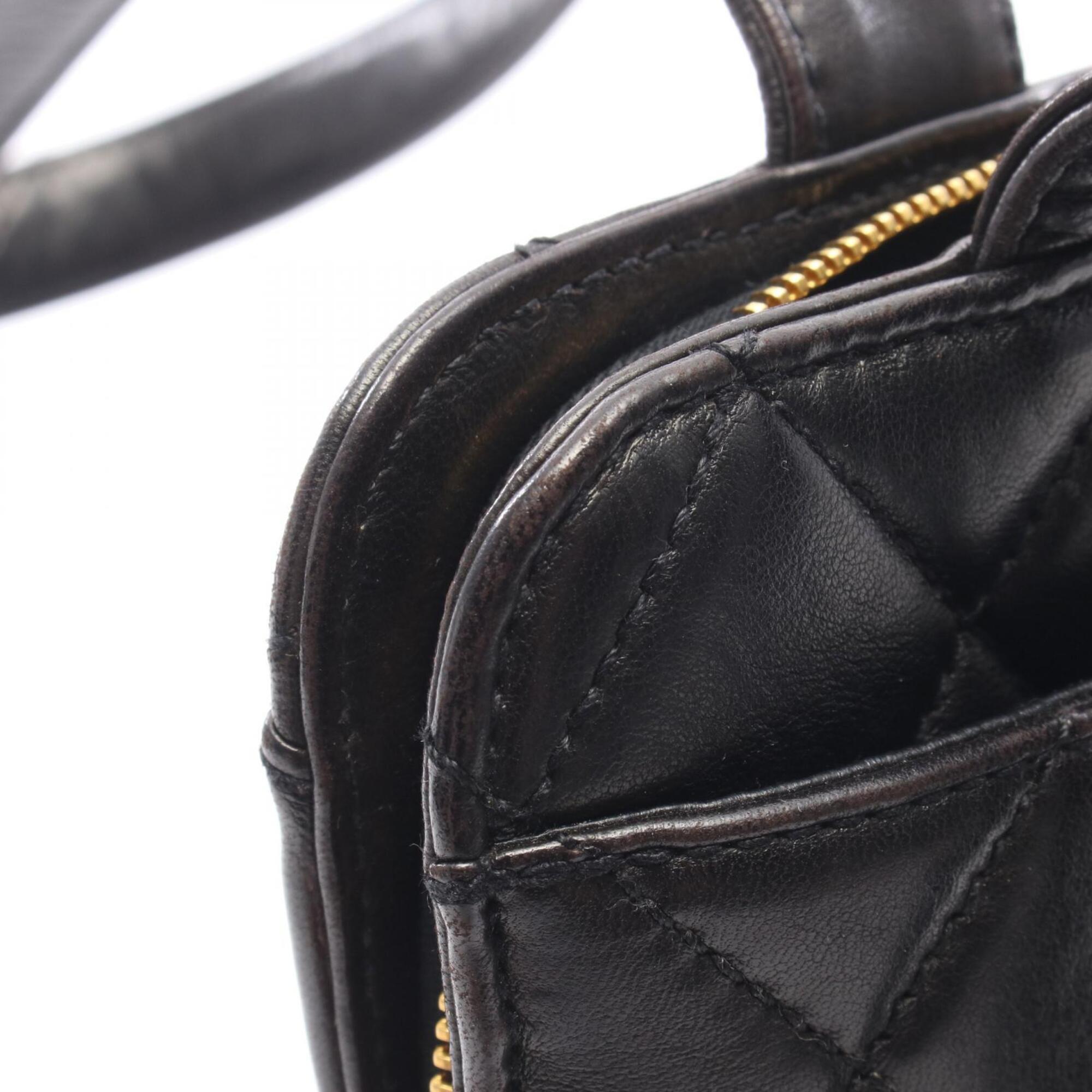 Chanel Black Leather Handbag Shoulder Bag (Pre-Owned)