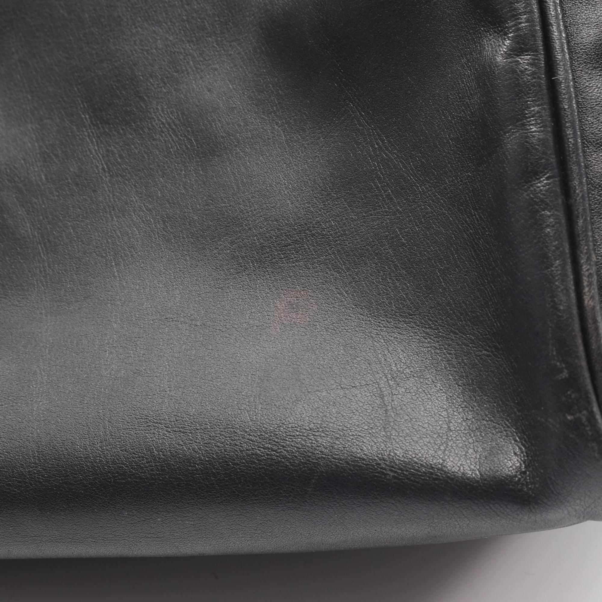 Loewe Black Leather Tote Bag (Pre-Owned)