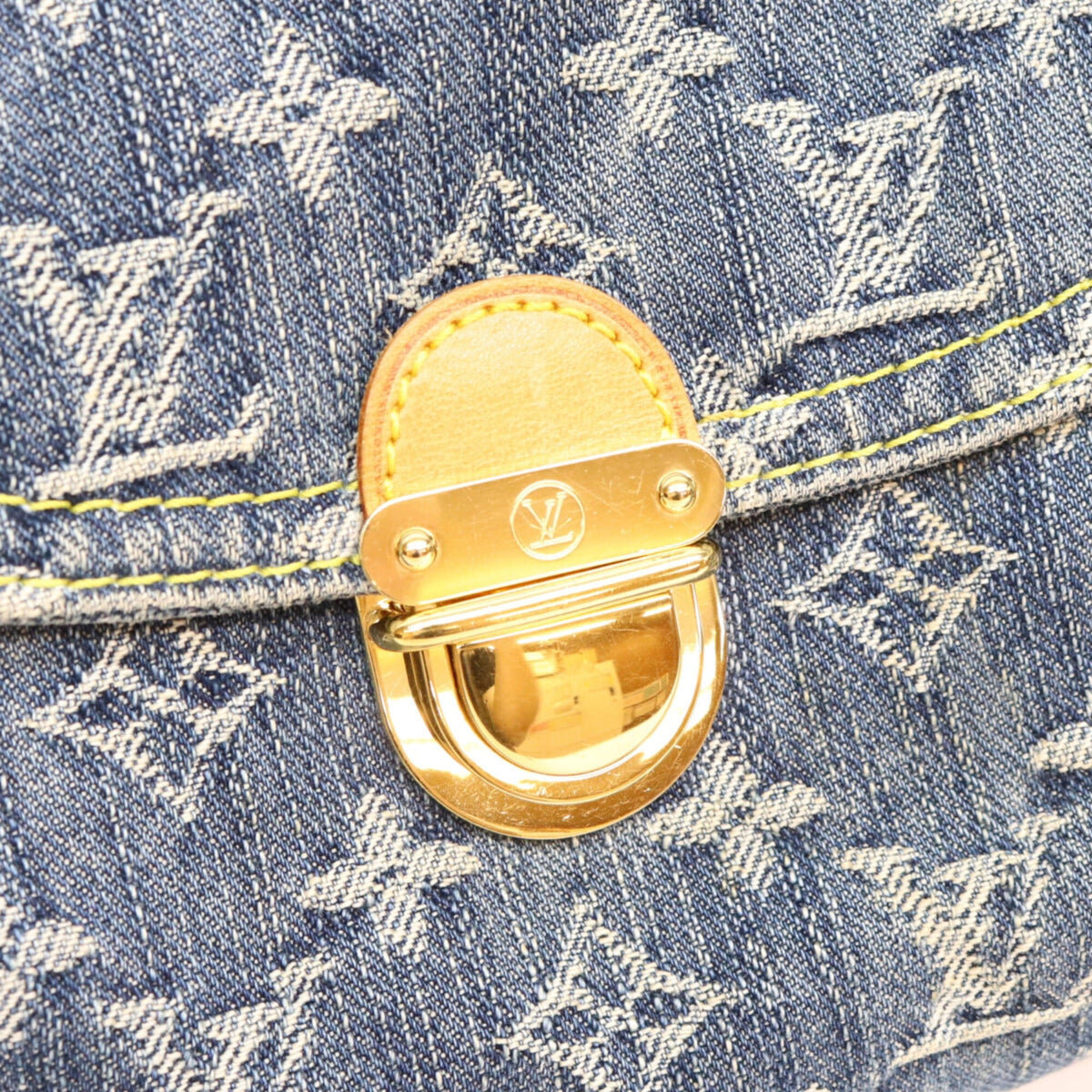 Louis Vuitton Gold Monogram Denim Shoulder Bag (Pre-Owned)