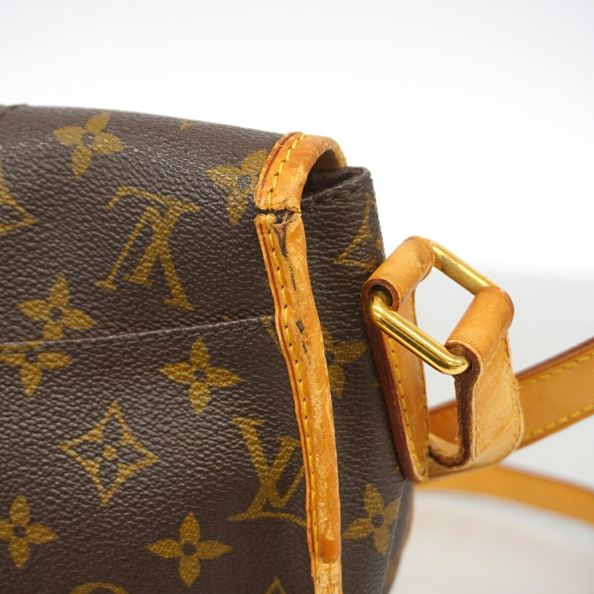 Louis Vuitton Brown Shoulder Bag (Pre-Owned)