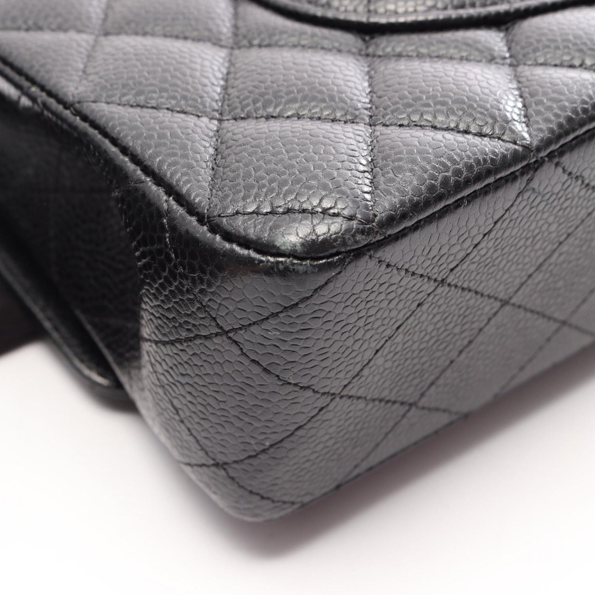 Chanel Black Grained Calfskin Handbag Shoulder Bag (Pre-Owned)