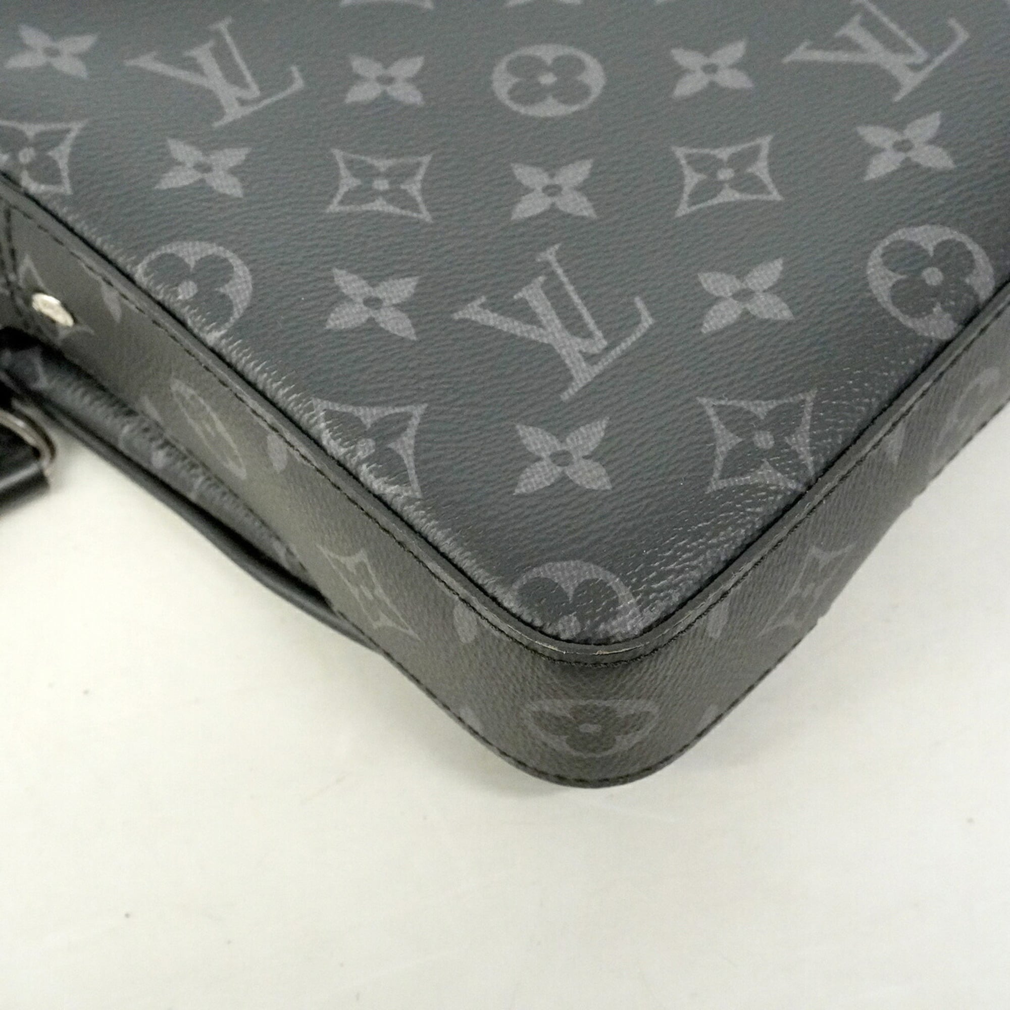 Louis Vuitton Black Gray Shoulder Bag (Pre-Owned)