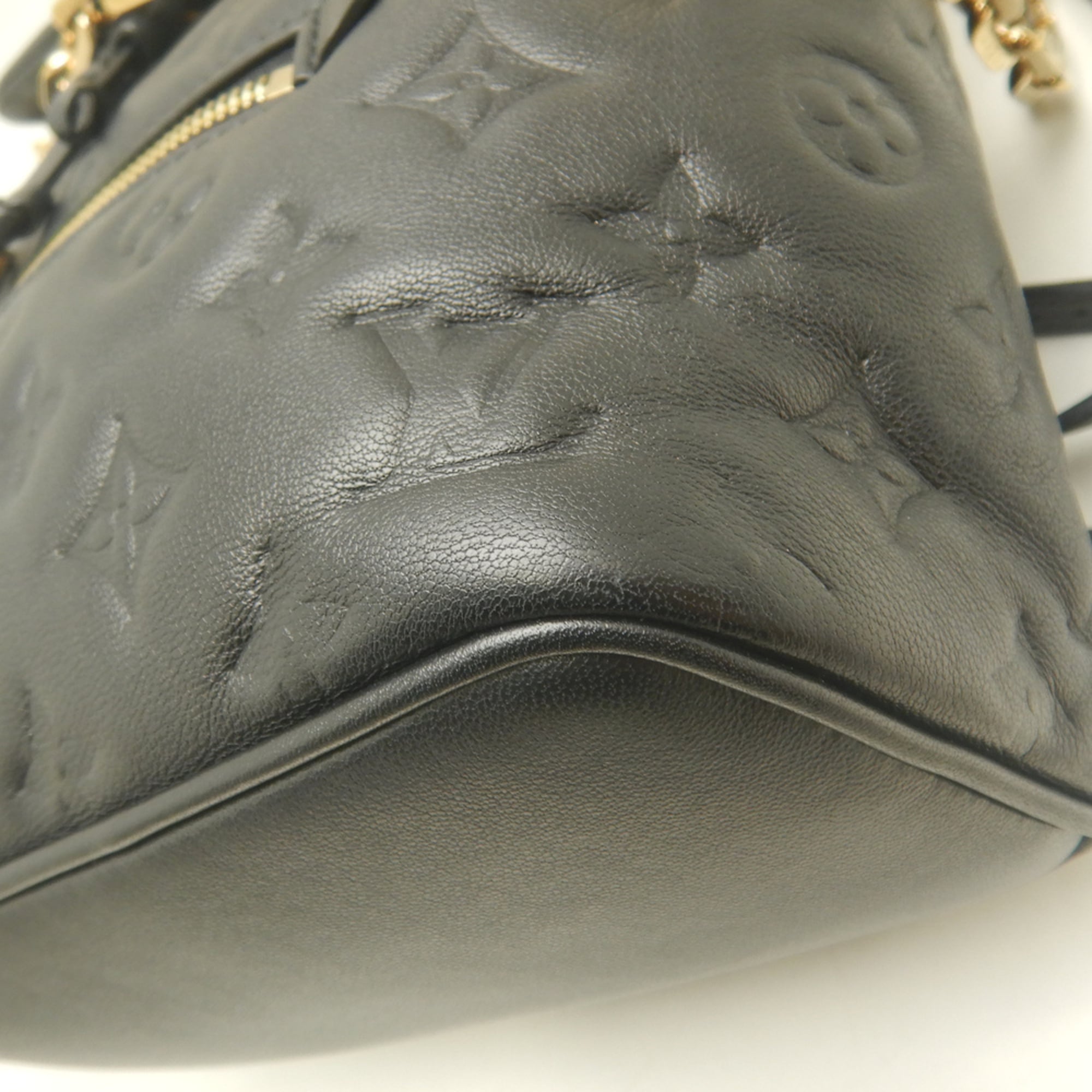 Louis Vuitton Noir Leather Backpack (Pre-Owned)