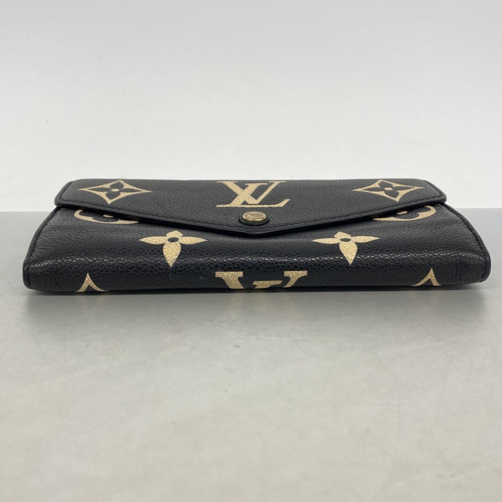 Louis Vuitton Beige Black Long Wallet (Bi-Fold) (Pre-Owned)
