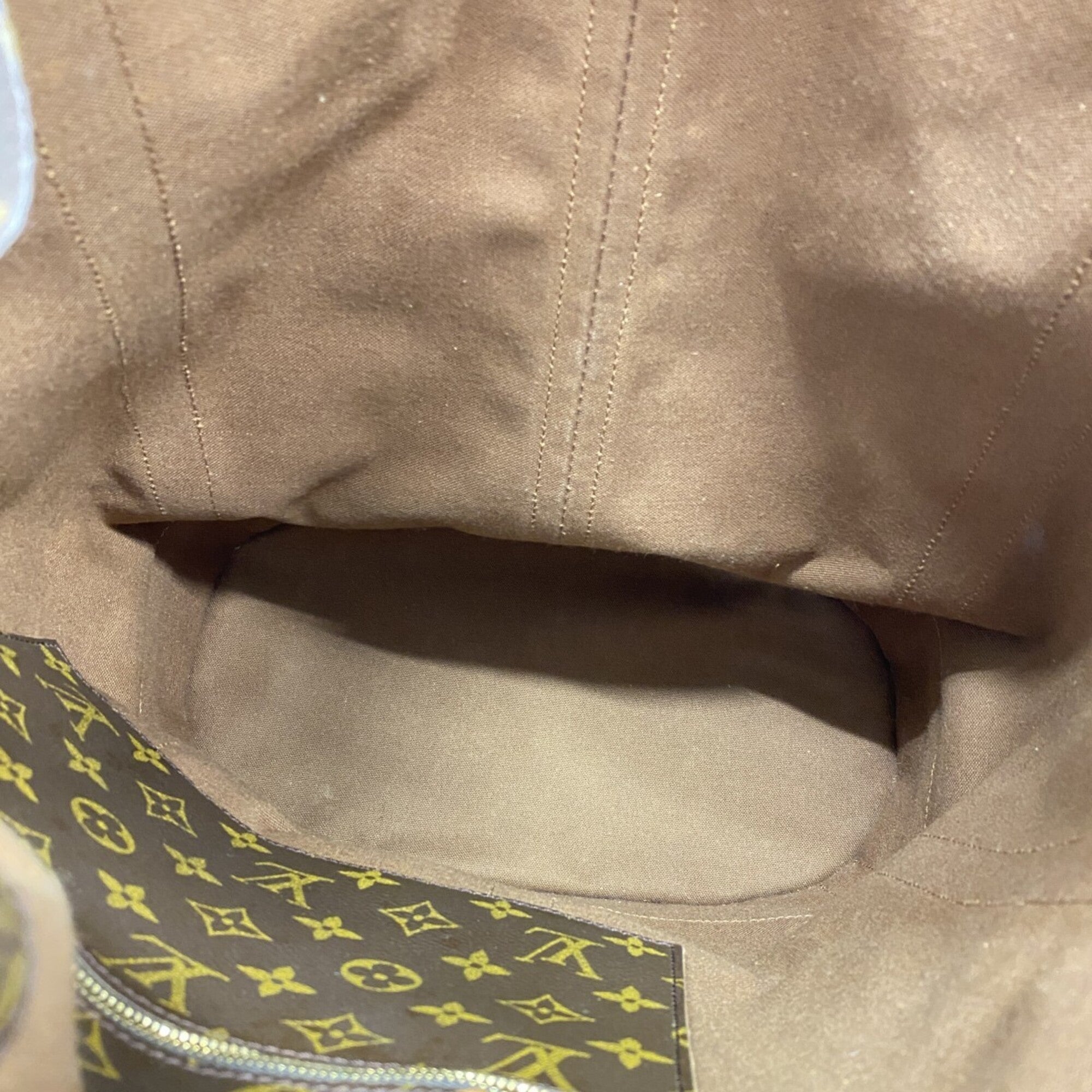 Louis Vuitton Brown Shoulder Bag (Pre-Owned)