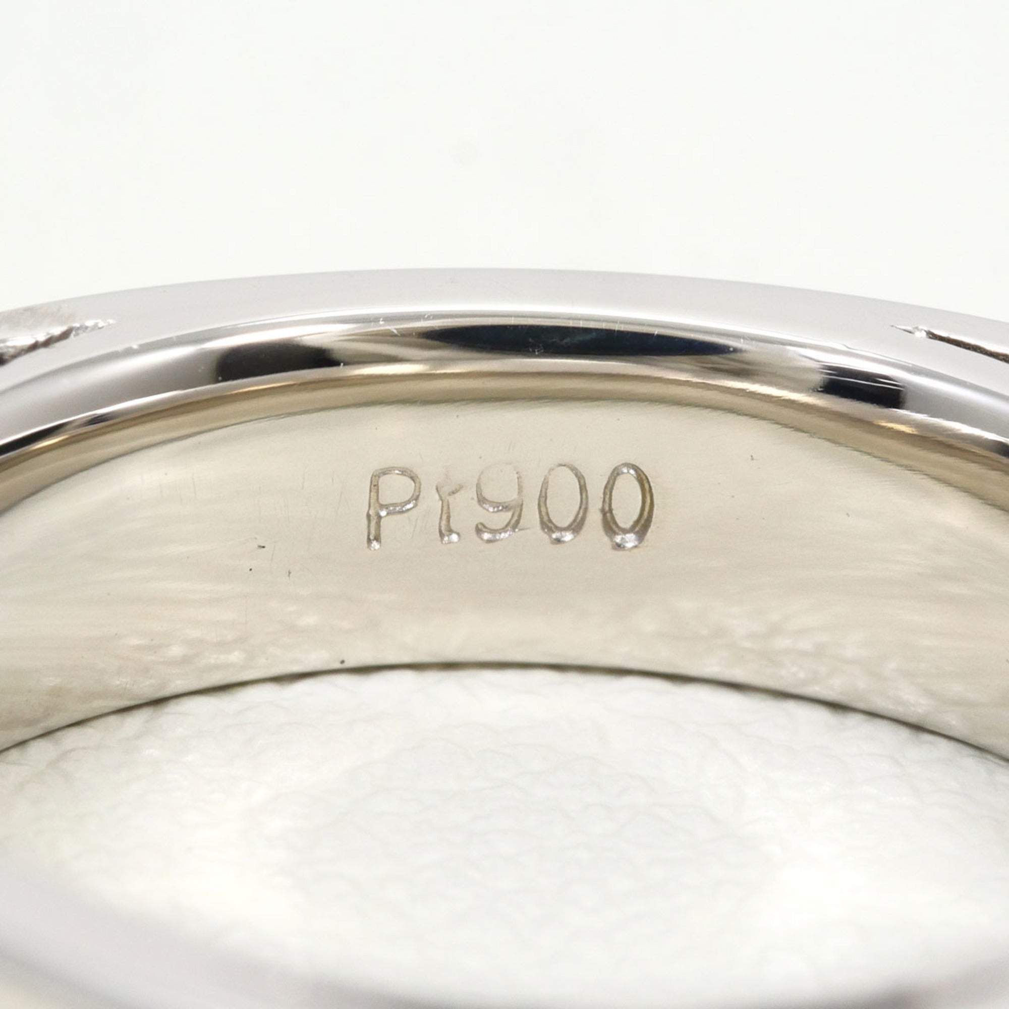 Unbranded Platinum Platinum 900 Band Ring (Pre-Owned)