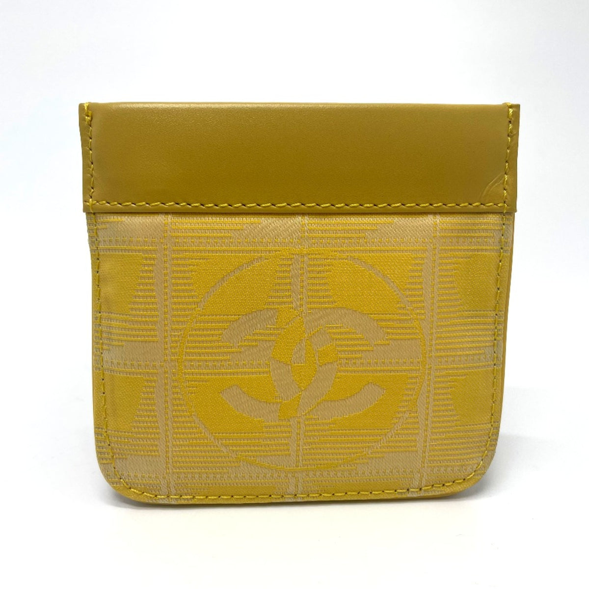 Chanel Yellow Leather Coin Purse/Coin Case (Pre-Owned)