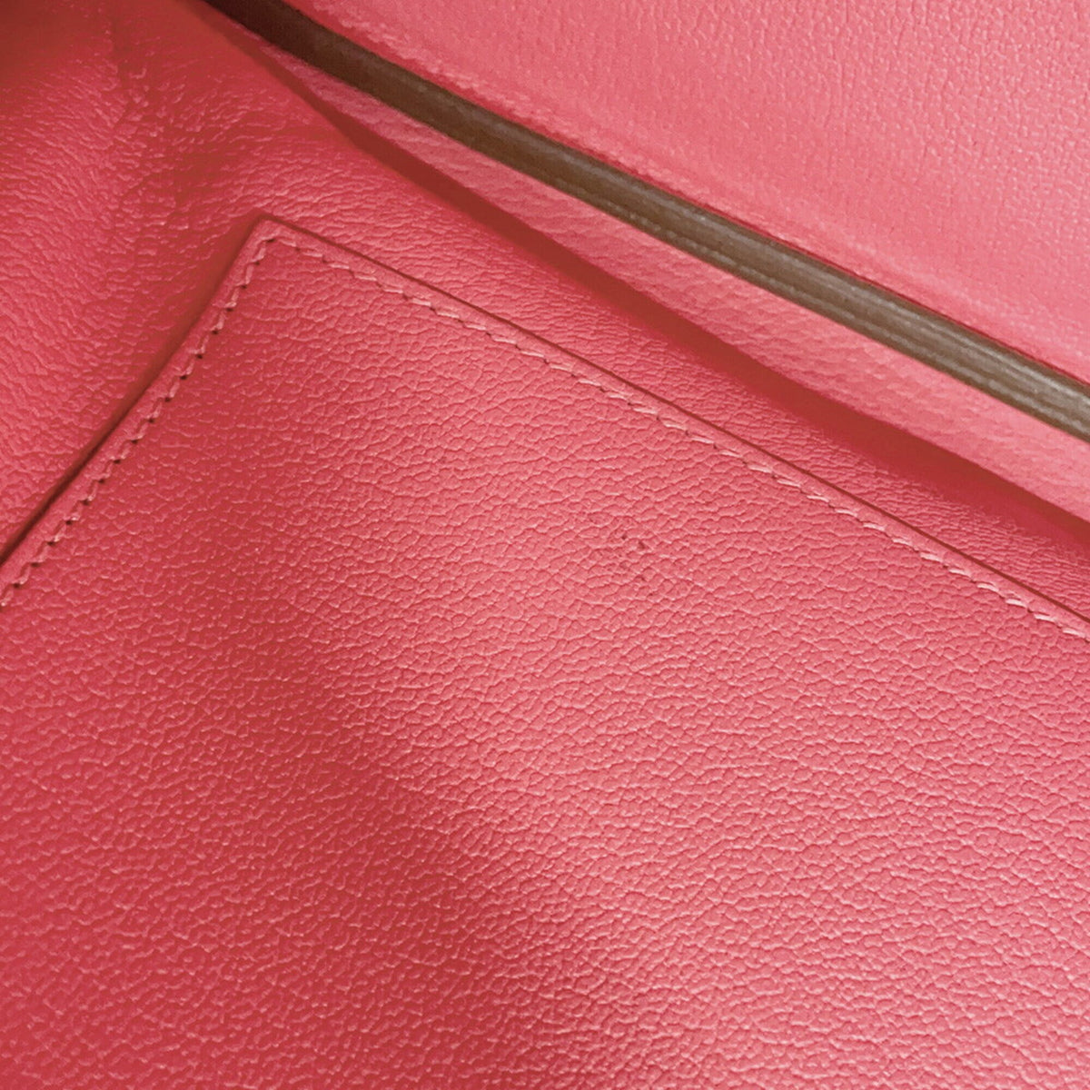 Hermes Pink Togo Leather Handbag (Pre-Owned)