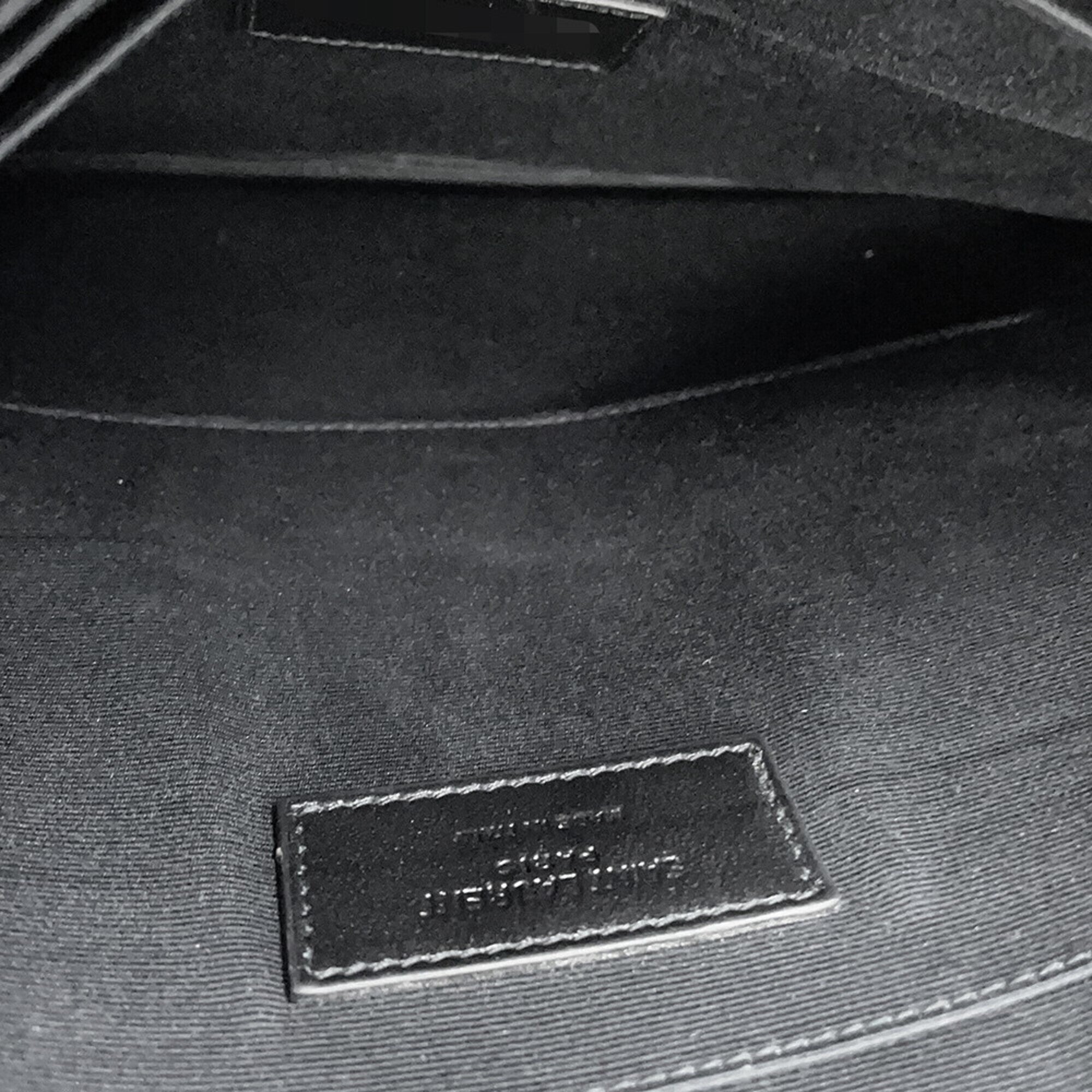 Yves Saint Laurent Black Leather Clutch Bag (Pre-Owned)