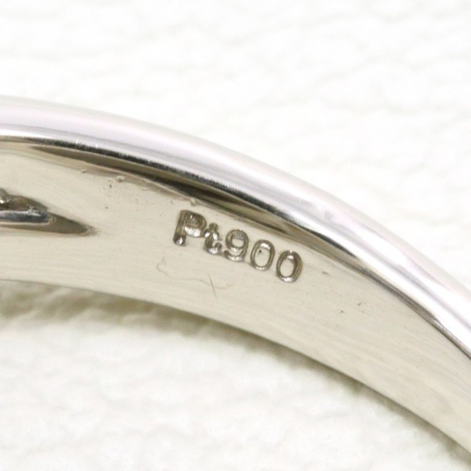 Unbranded Platinum Platinum 900 Band Ring (Pre-Owned)