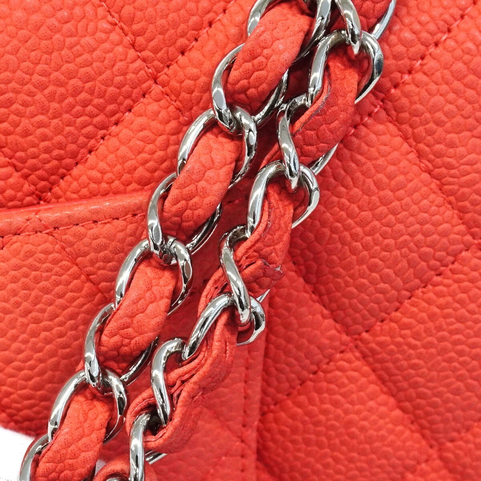 Chanel Red Color Grained Calfskin Shoulder Bag (Pre-Owned)
