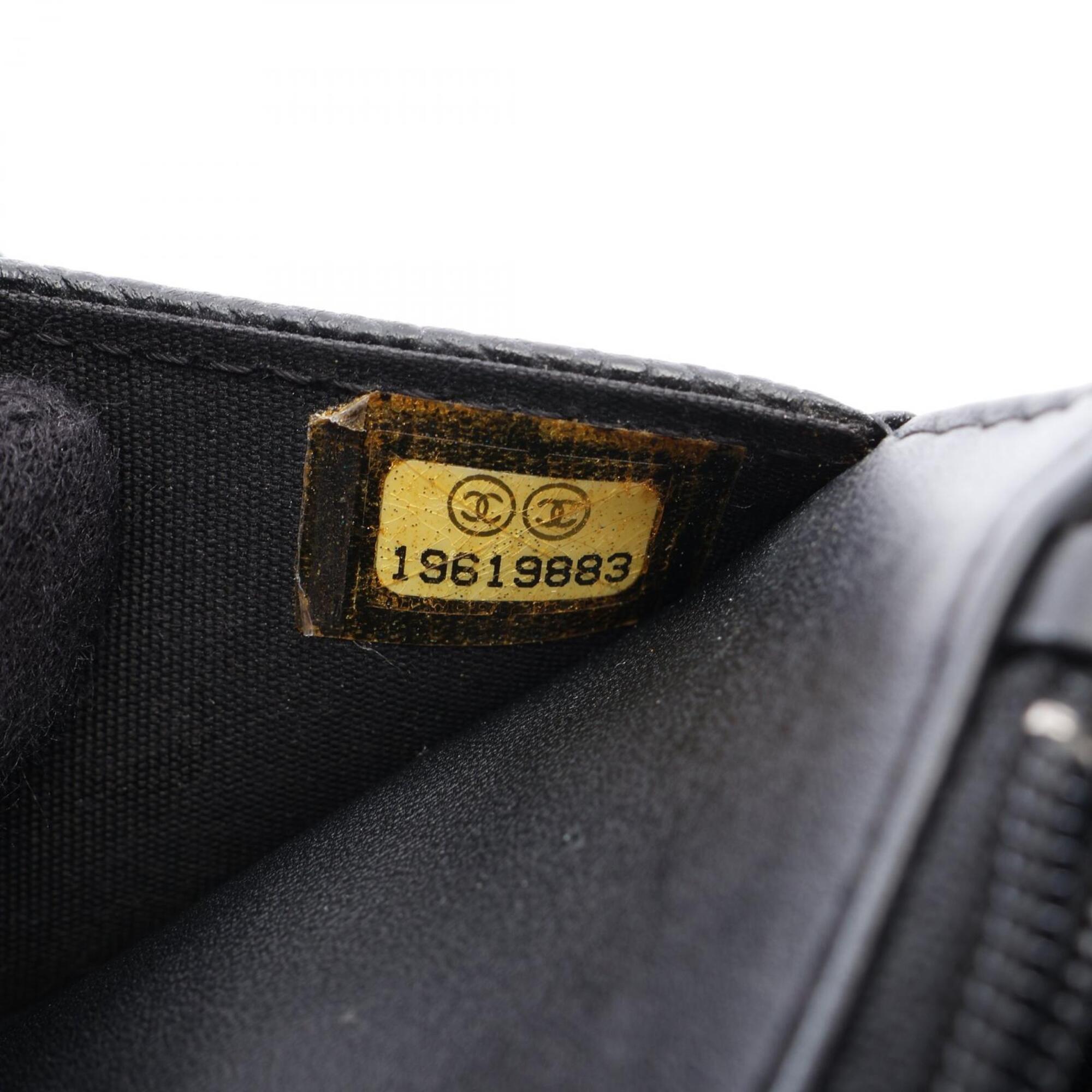 Chanel Black Grained Calfskin Handbag Shoulder Bag (Pre-Owned)