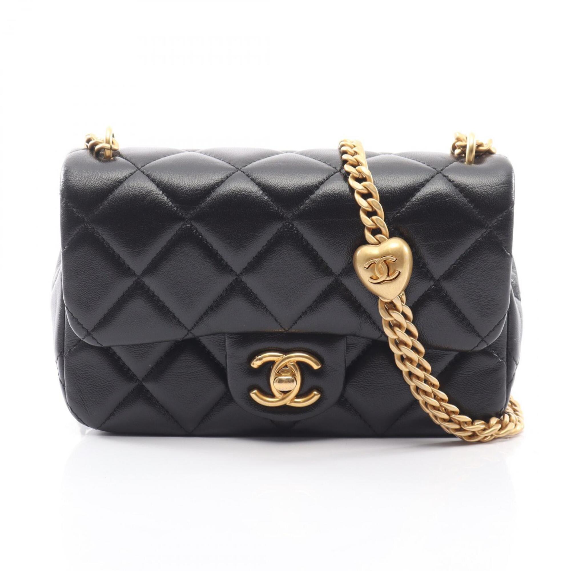 Chanel Black Leather Handbag Shoulder Bag (Pre-Owned)
