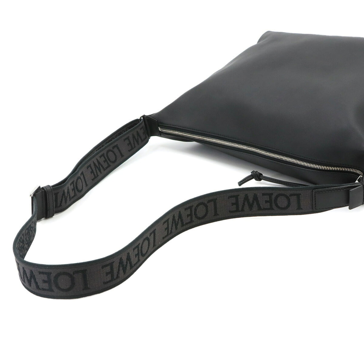 Loewe Black Leather Crossbody Bag Handbag Shoulder Bag (Pre-Owned)