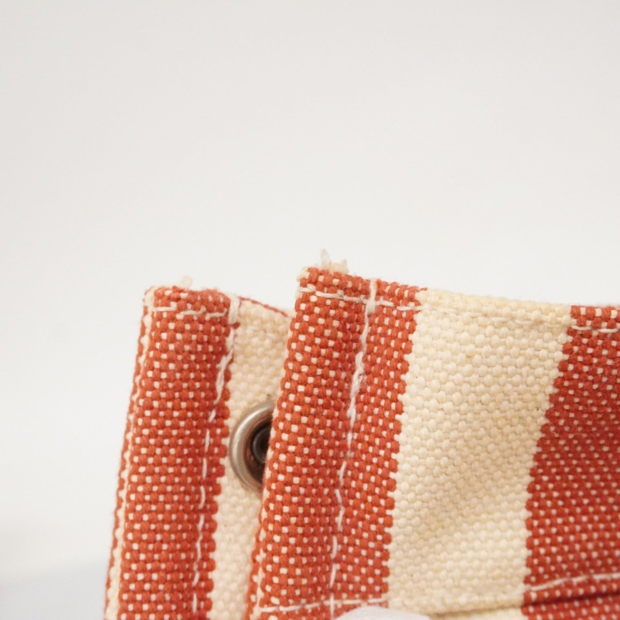 Hermes Red Color White Canvas Tote Bag (Pre-Owned)