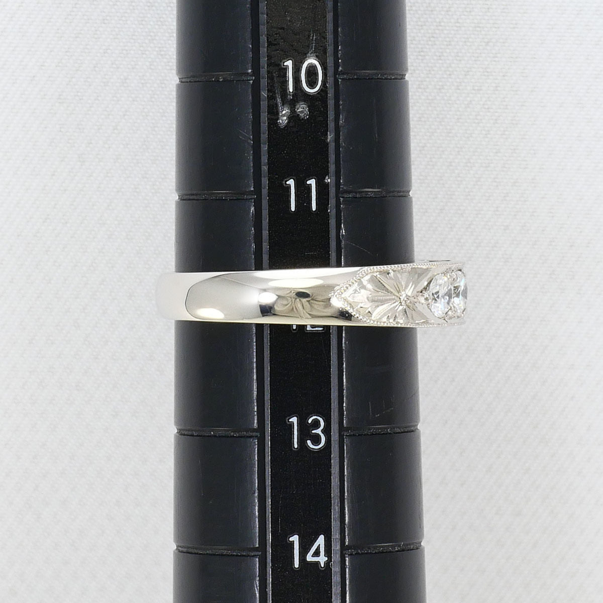 Unbranded Platinum Platinum 900 Band Ring (Pre-Owned)