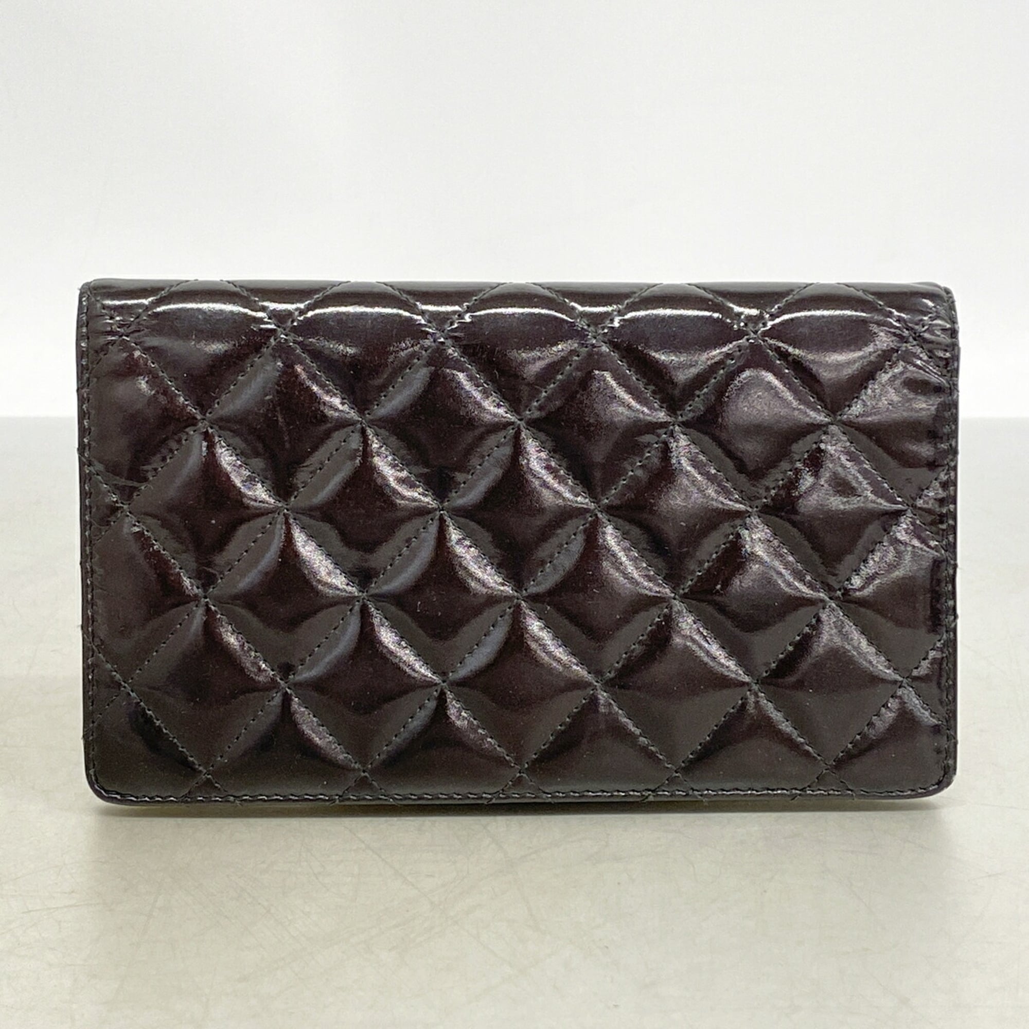 Chanel Black Patent Leather Long Wallet (Bi-Fold) (Pre-Owned)