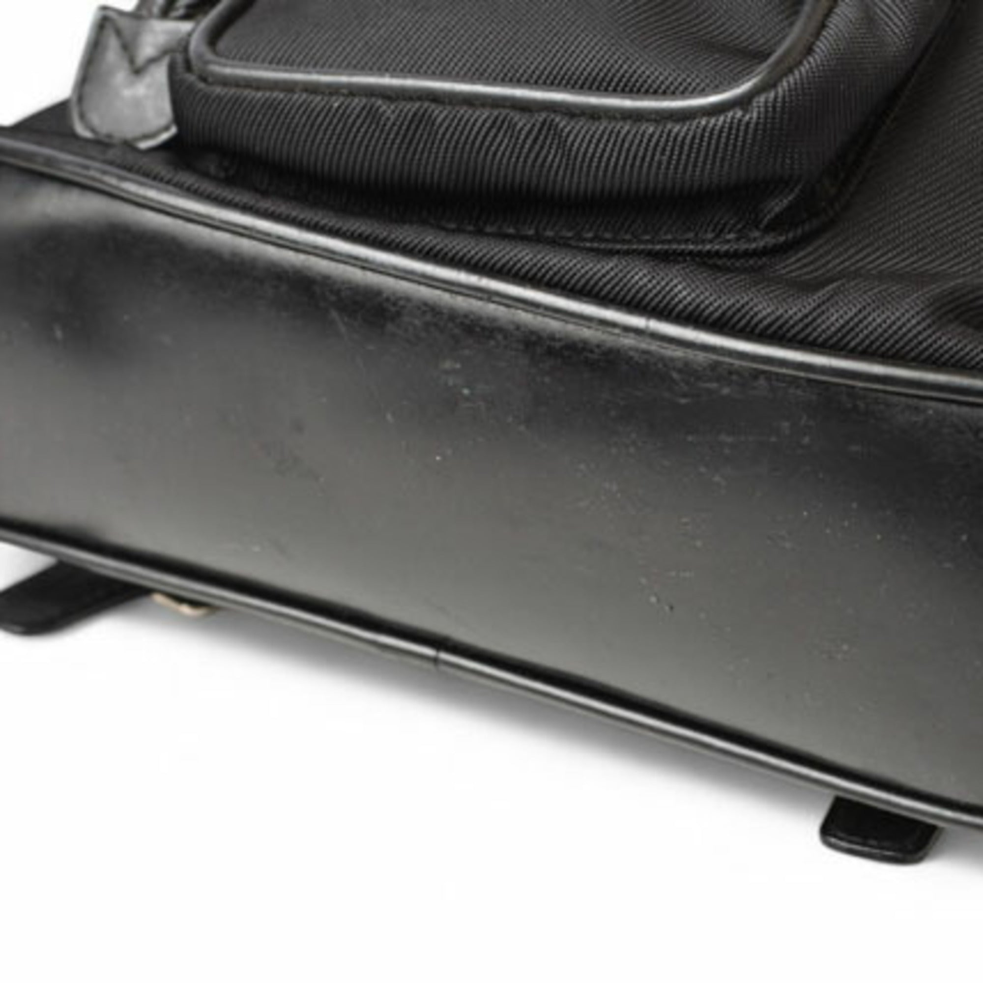 Gucci Black Leather Backpack (Pre-Owned)