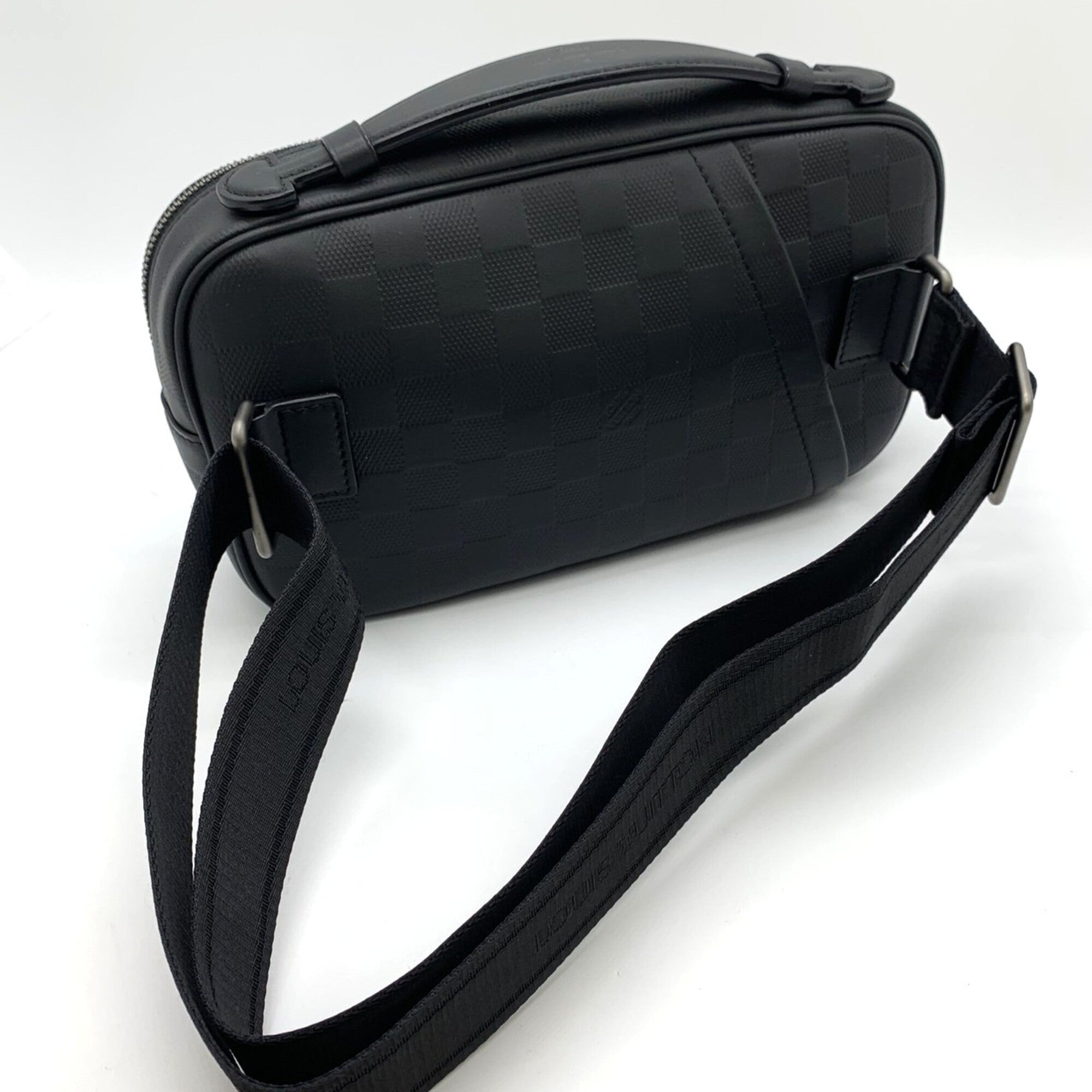 Louis Vuitton Black Leather Sling Bag (Pre-Owned)