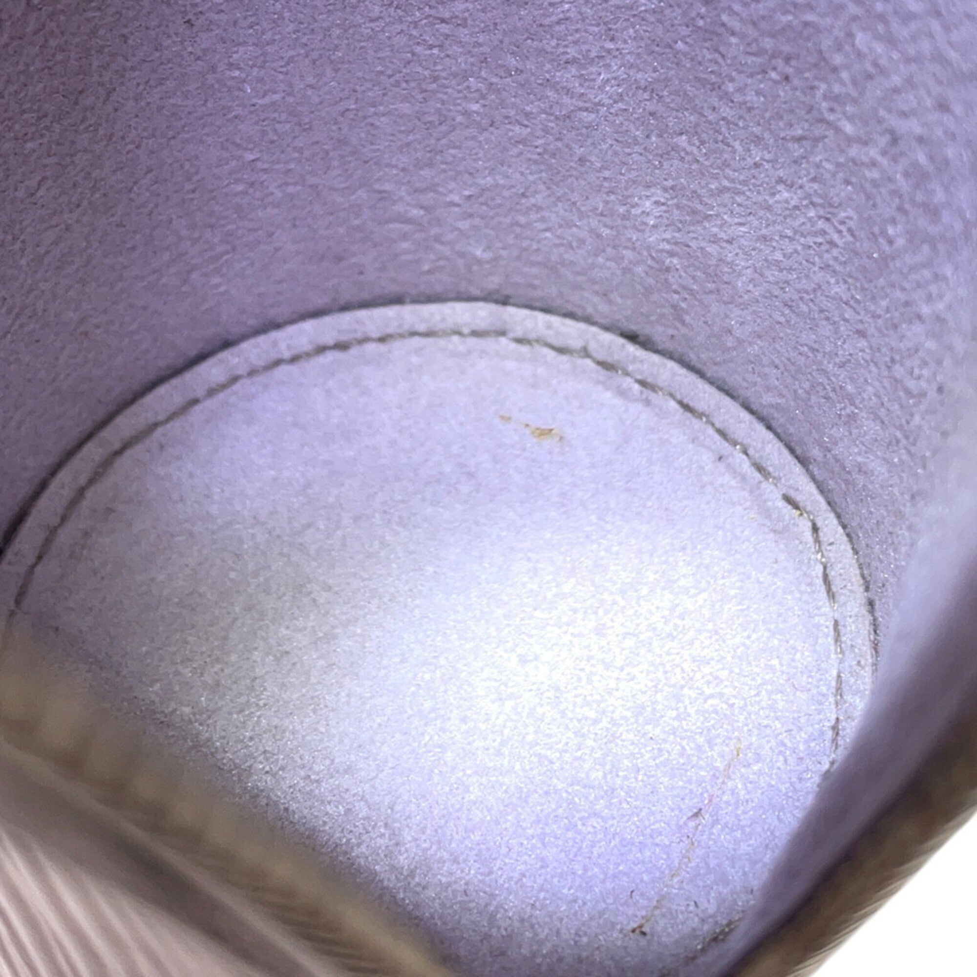 Louis Vuitton Galle Lilac Epi Leather Handbag Pouch (Pre-Owned)