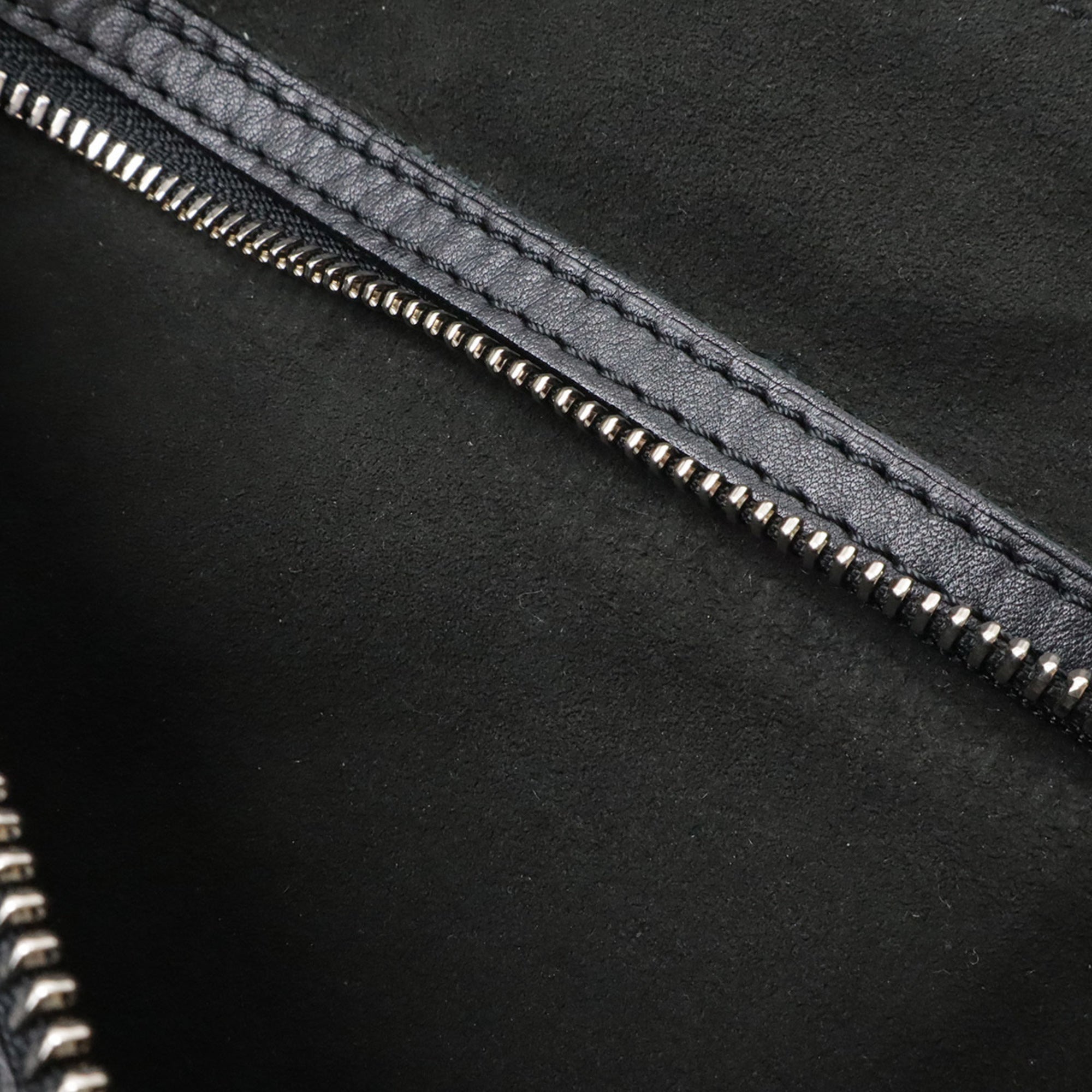 Louis Vuitton Noir Monogram Leather Shoulder Bag (Pre-Owned)