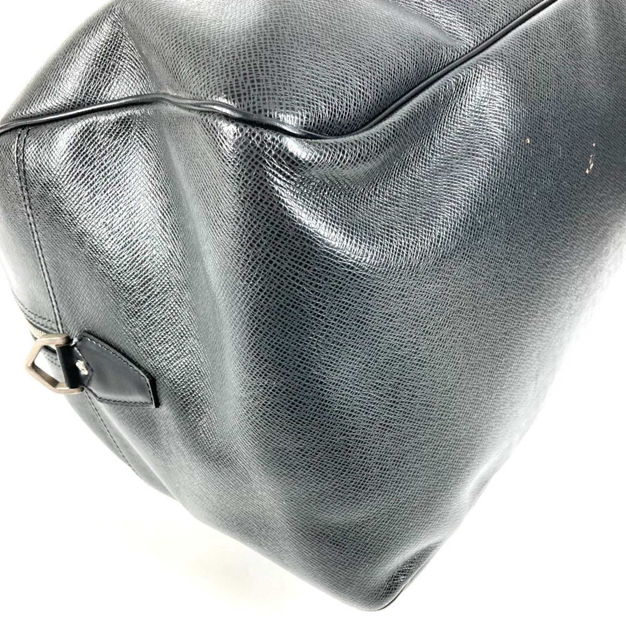 Louis Vuitton Taiga Ardoise Black Taiga Leather Boston Bag (Pre-Owned)