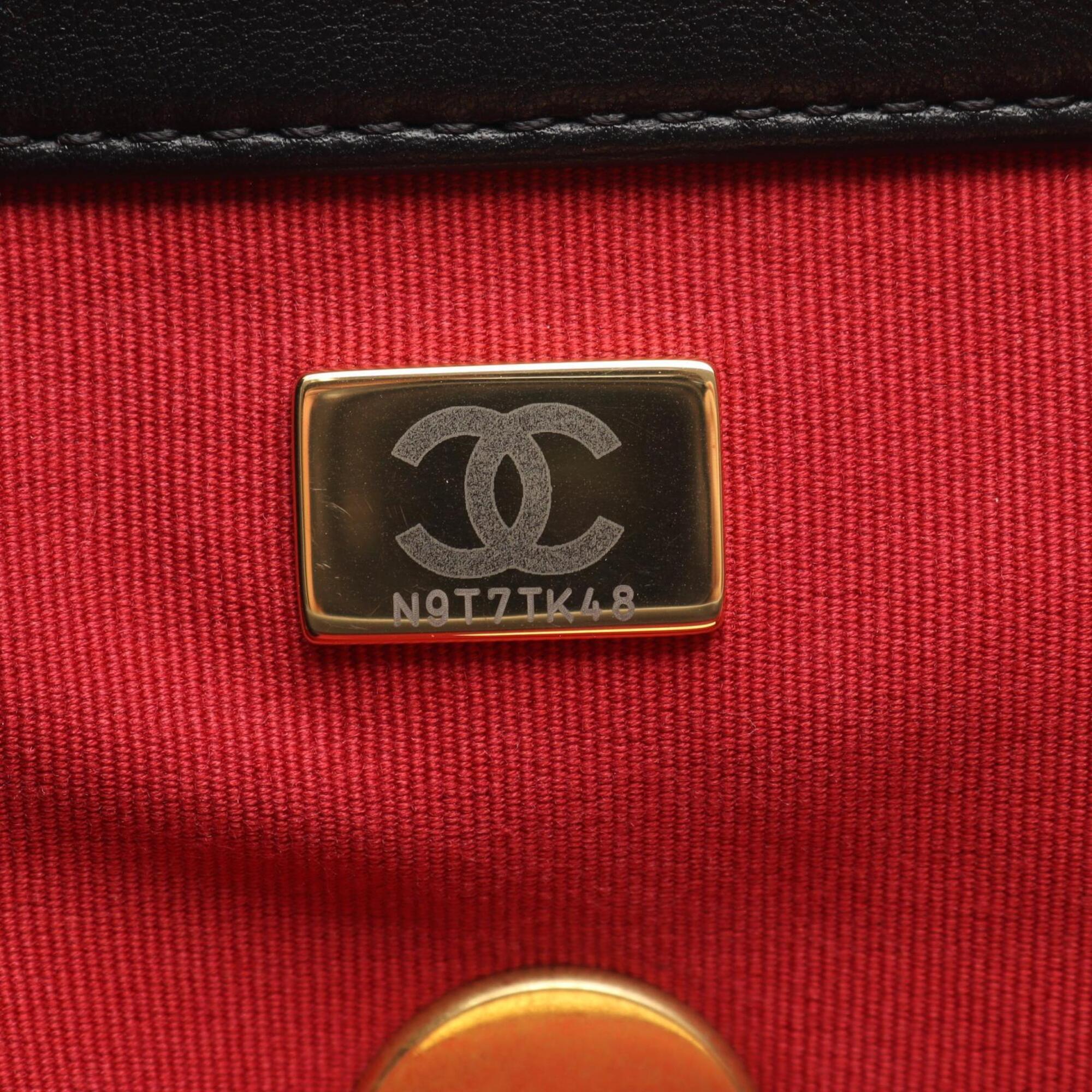 Chanel Black Leather Handbag Shoulder Bag (Pre-Owned)