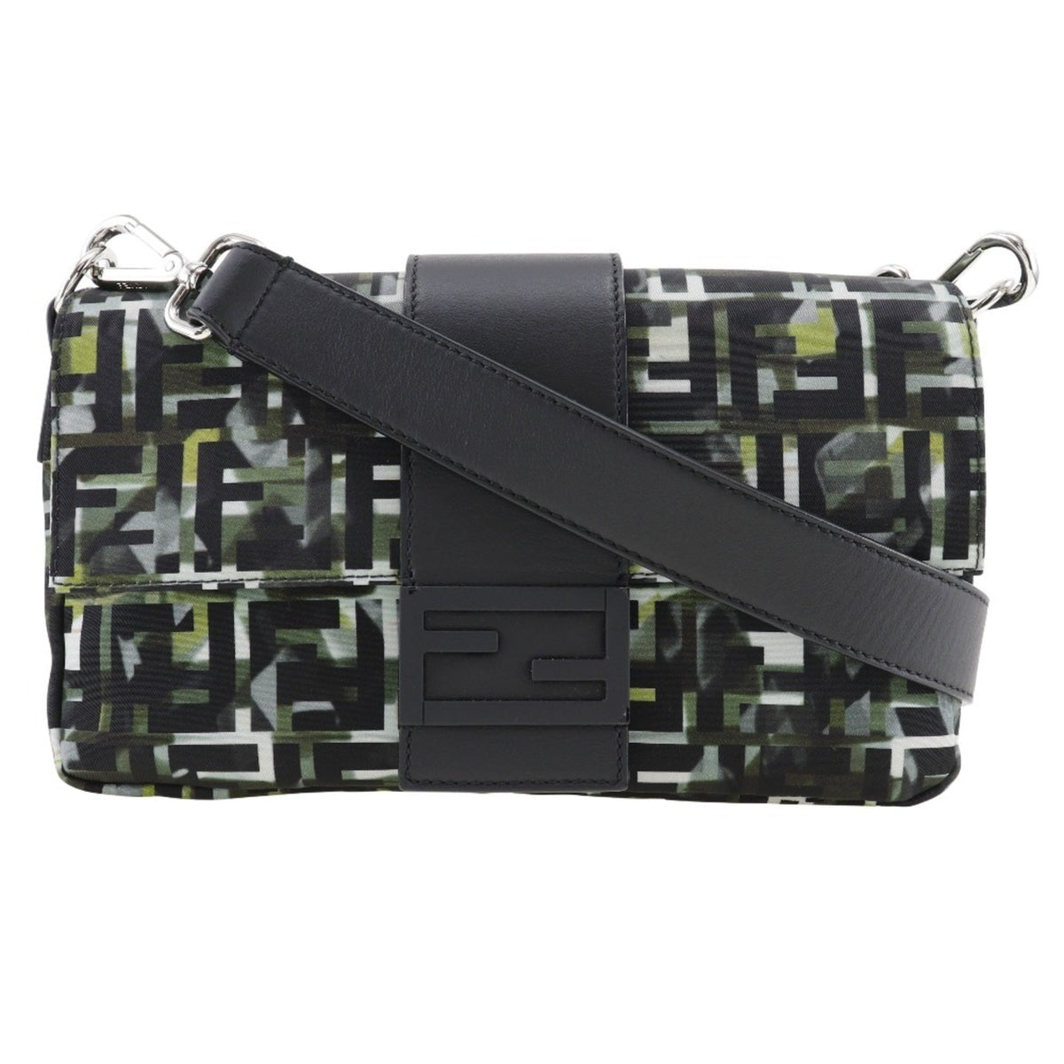 Fendi Black Nylon Shoulder Bag (Pre-Owned)