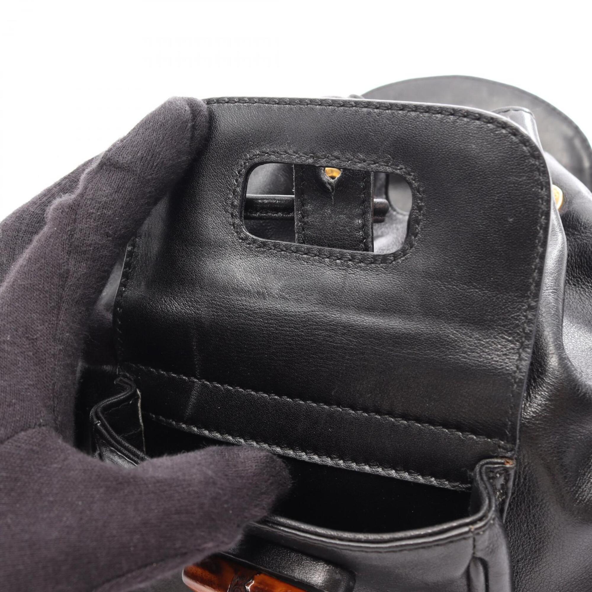 Gucci Black Leather Backpack Handbag (Pre-Owned)