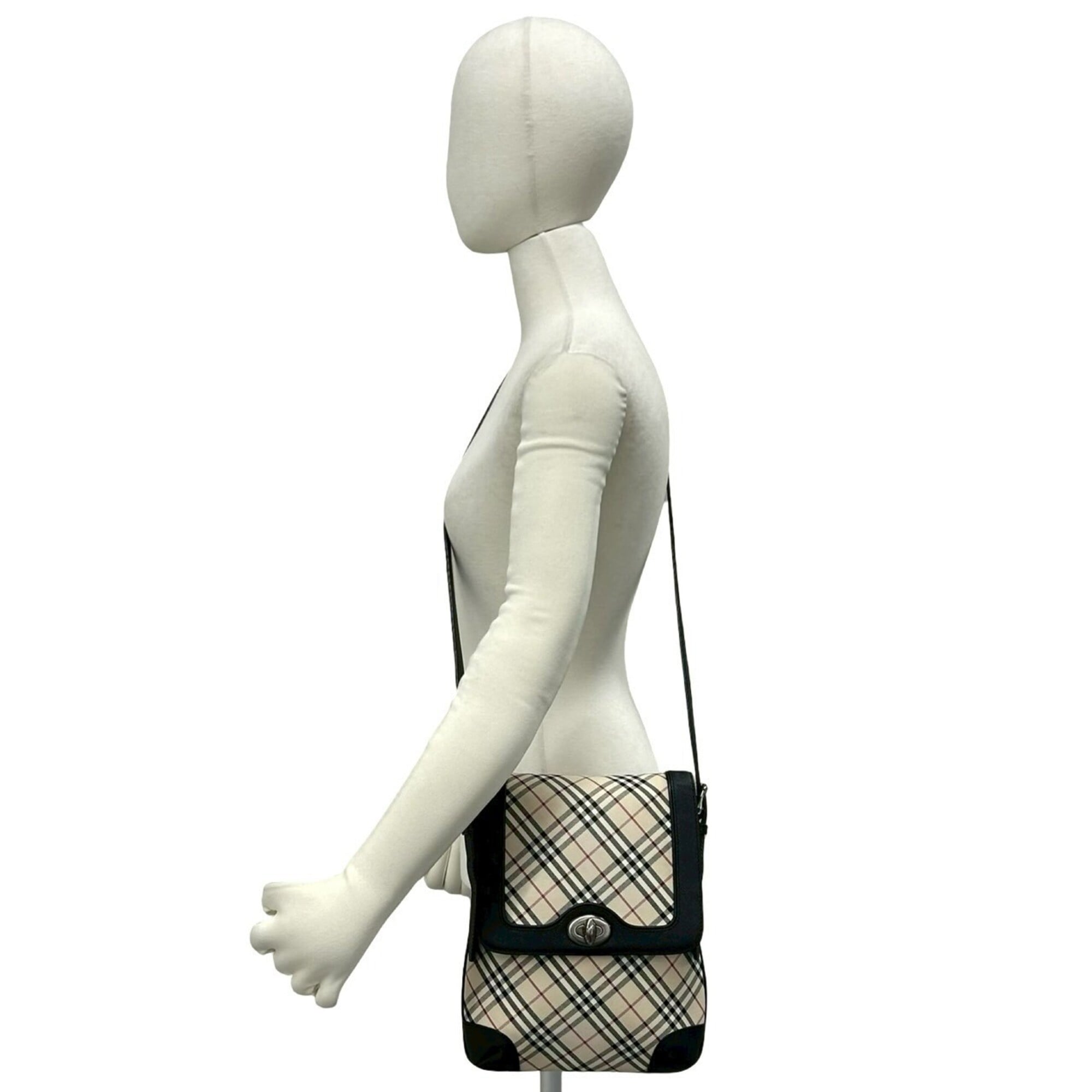 Burberry Beige Black Canvas Leather Shoulder Bag (Pre-Owned)