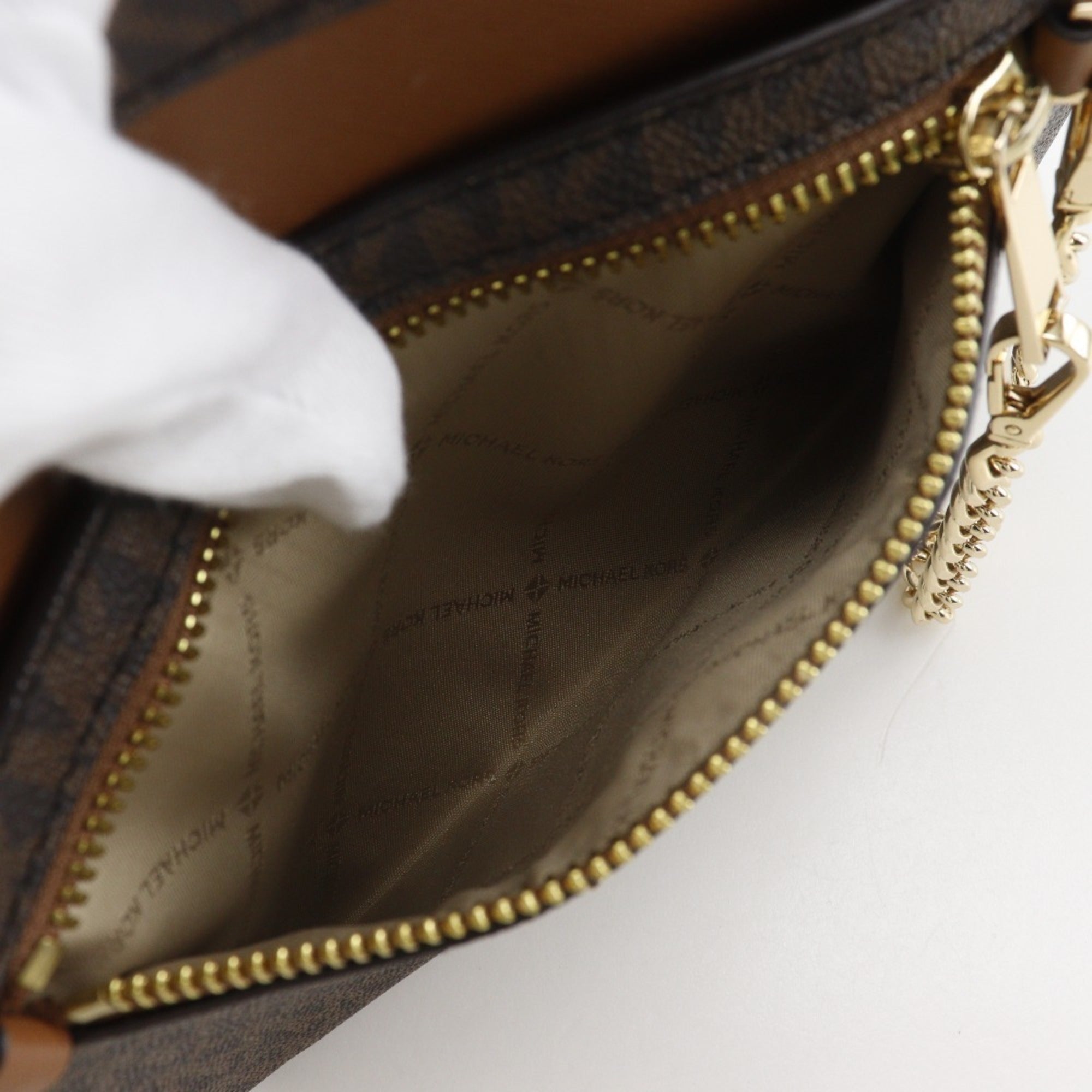 Michael Kors Brown Pvc Shoulder Bag (Pre-Owned)