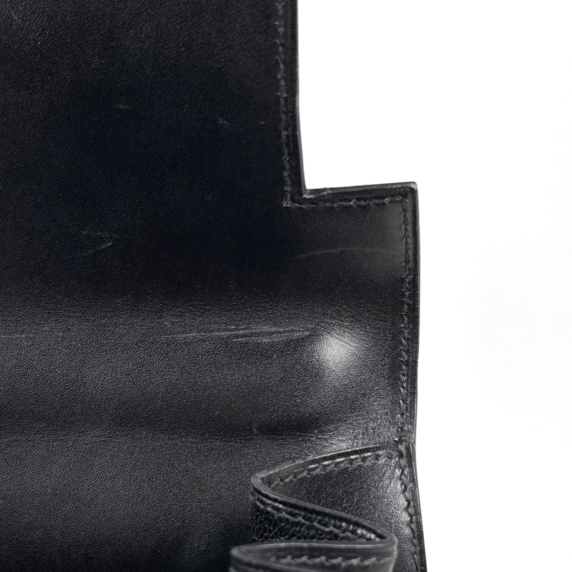 Hermes Kelly Black Box Calf Leather Handbag (Pre-Owned)