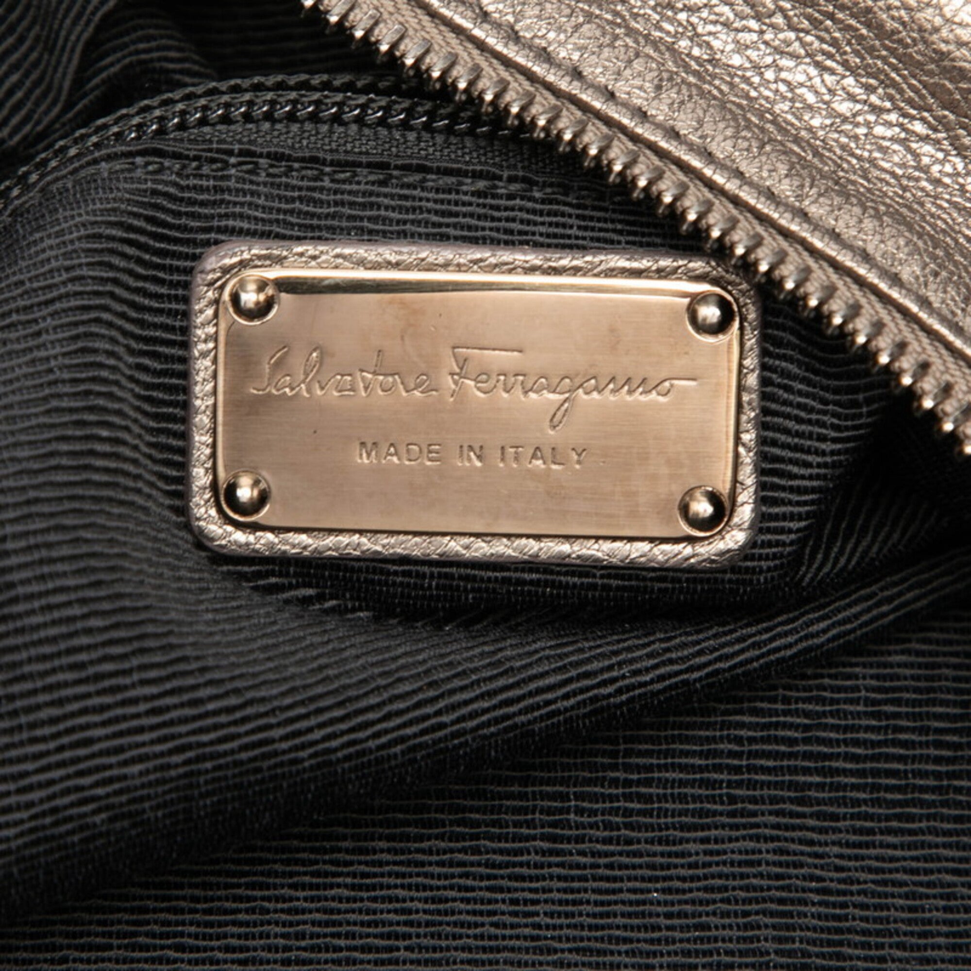 Salvatore Ferragamo Bronze Brown Leather Handbag Shoulder Bag (Pre-Owned)