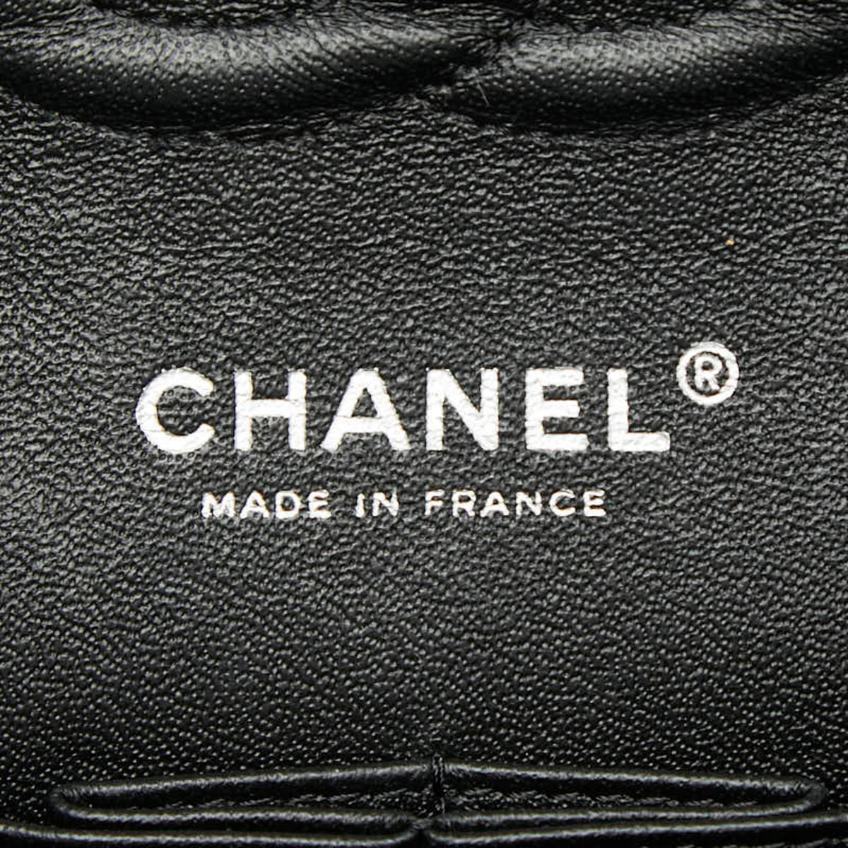 Chanel Black Grained Calfskin Shoulder Bag (Pre-Owned)