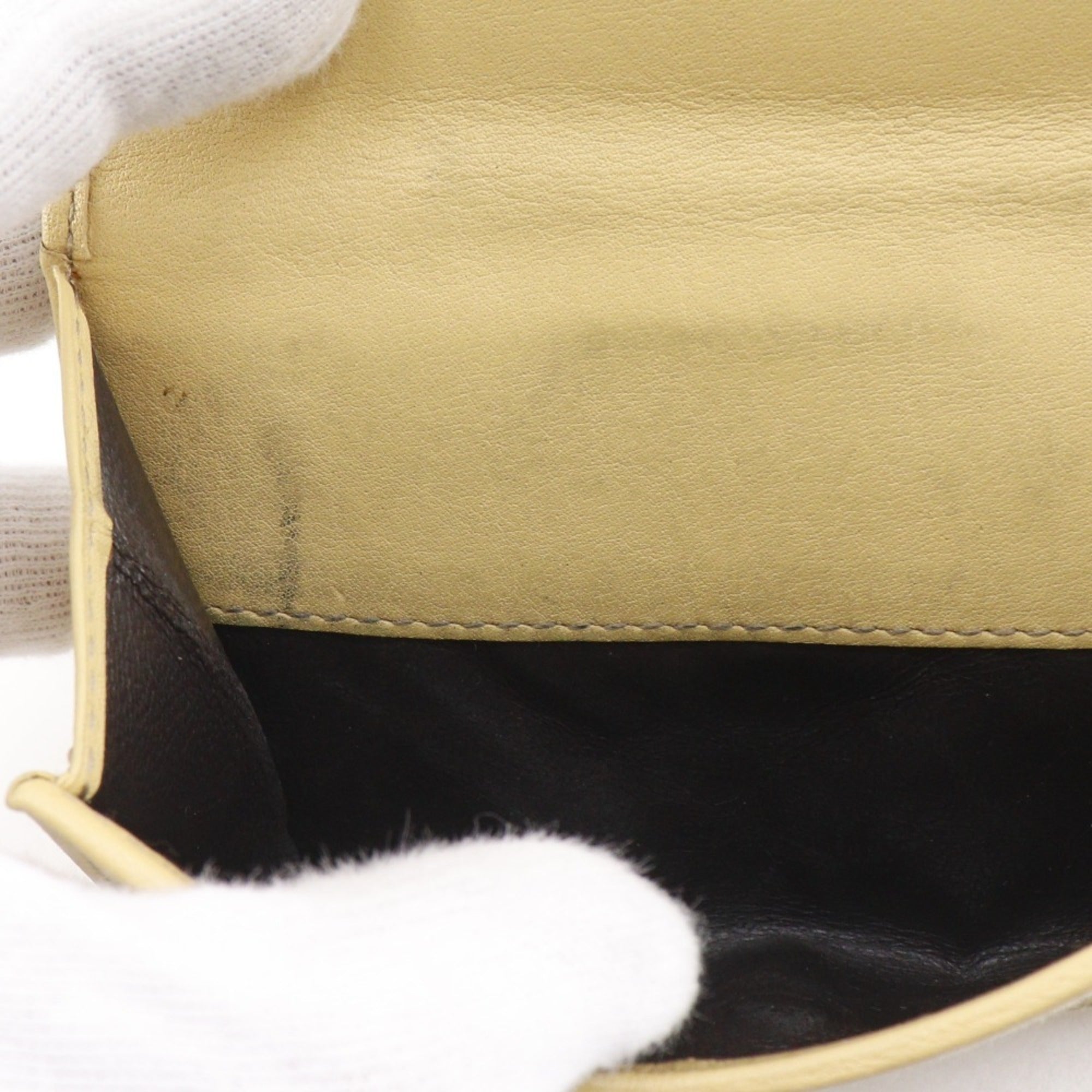 Gucci Beige Gg Canvas Wallet (Bi-Fold) (Pre-Owned)