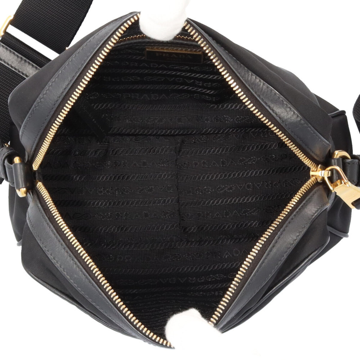 Prada Black Nylon Shoulder Bag (Pre-Owned)