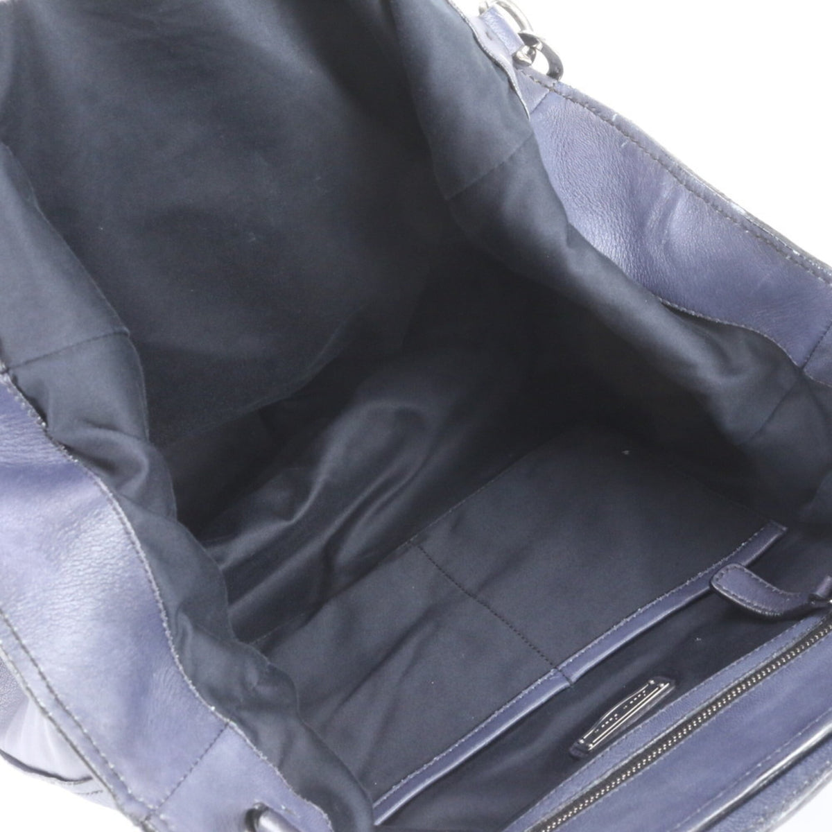 Miu Miu Navy Leather Messenger Bag Shoulder Bag Tote Bag (Pre-Owned)
