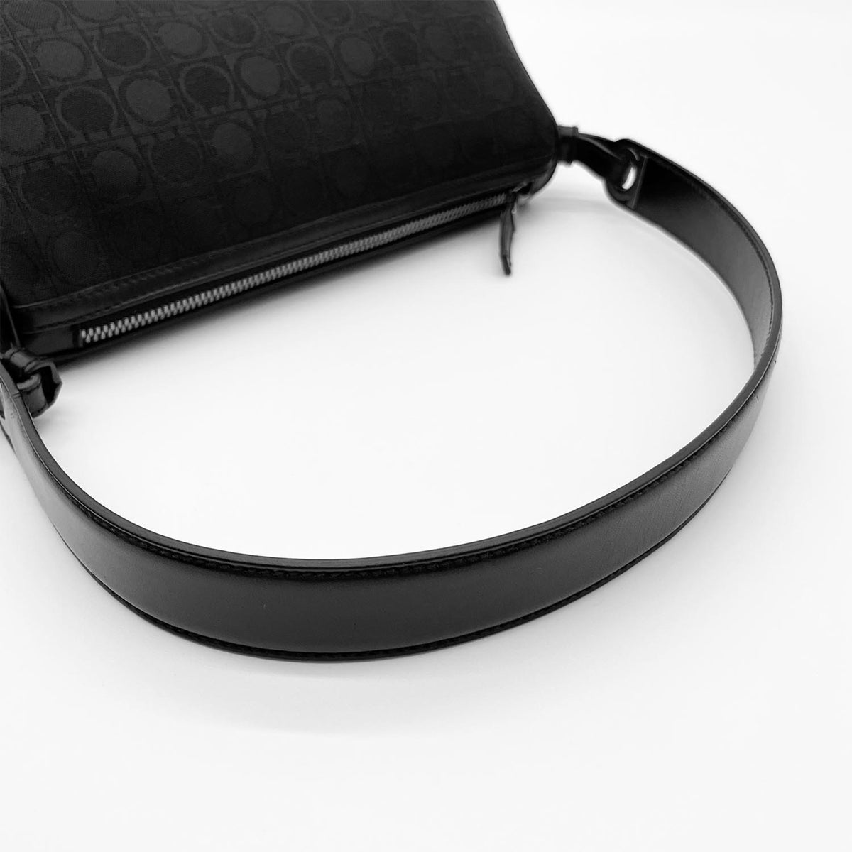 Salvatore Ferragamo Black Canvas Leather Handbag Pouch (Pre-Owned)