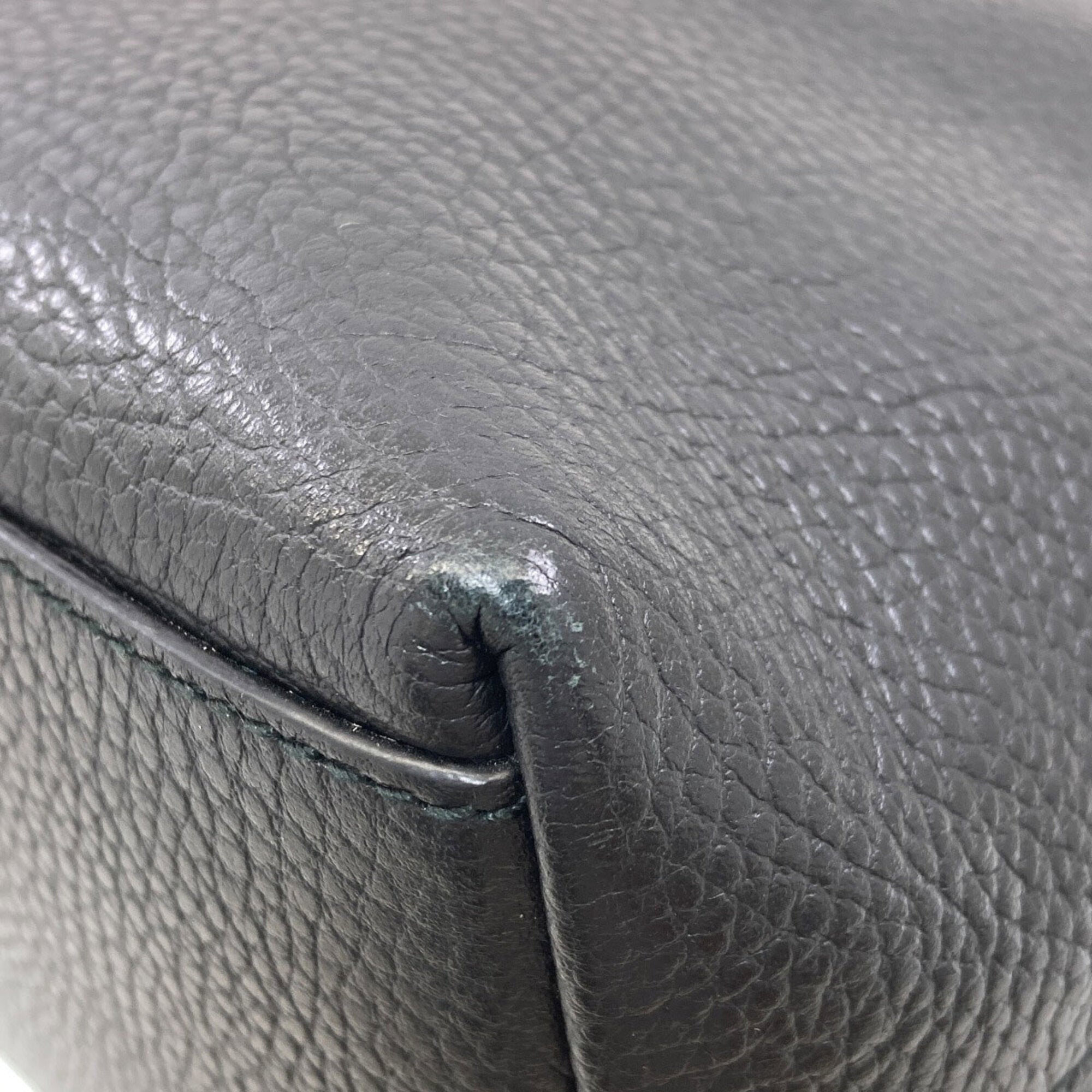Gucci Black Leather Handbag (Pre-Owned)