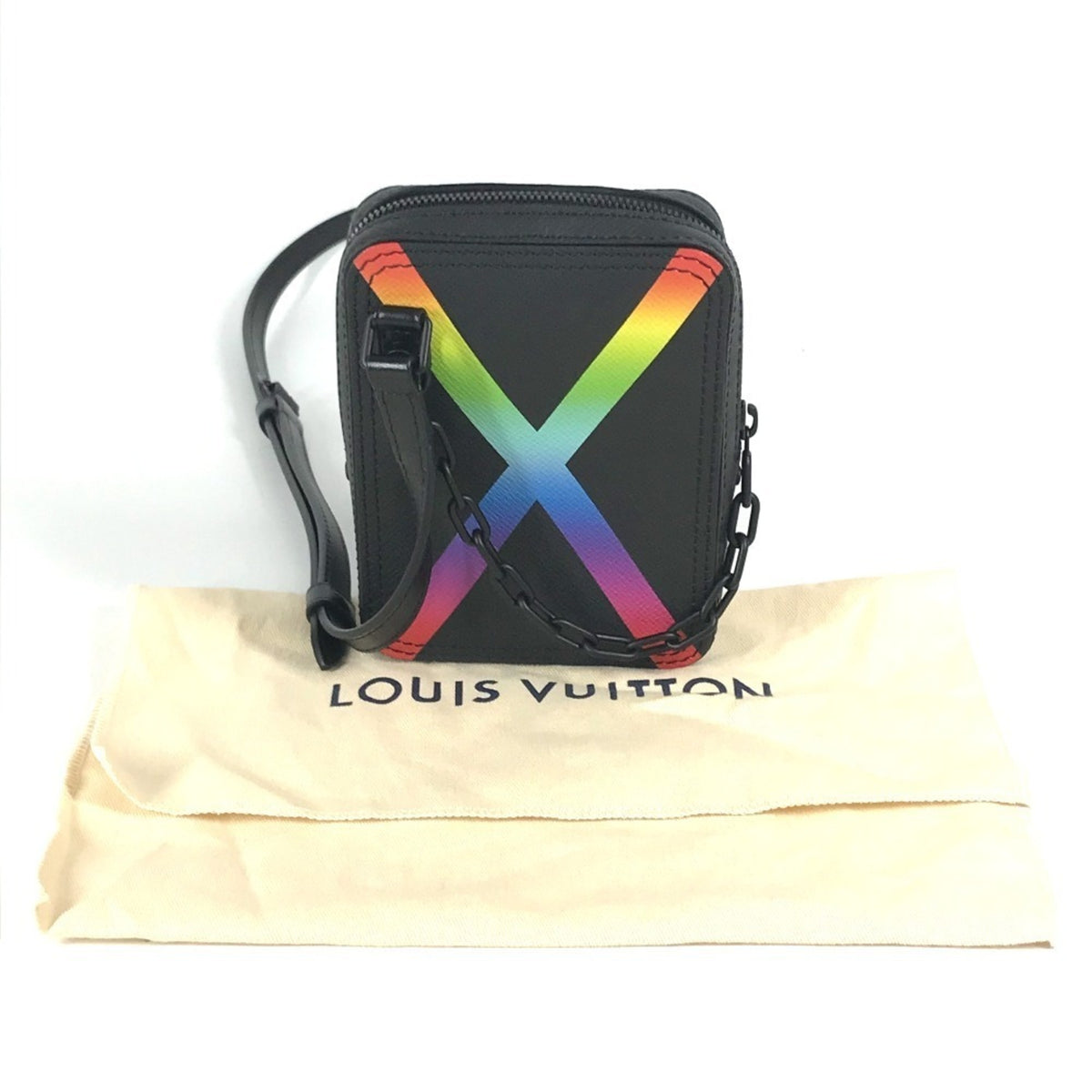Louis Vuitton Black Multi-Color Taiga Leather Pochette Shoulder Bag (Pre-Owned)