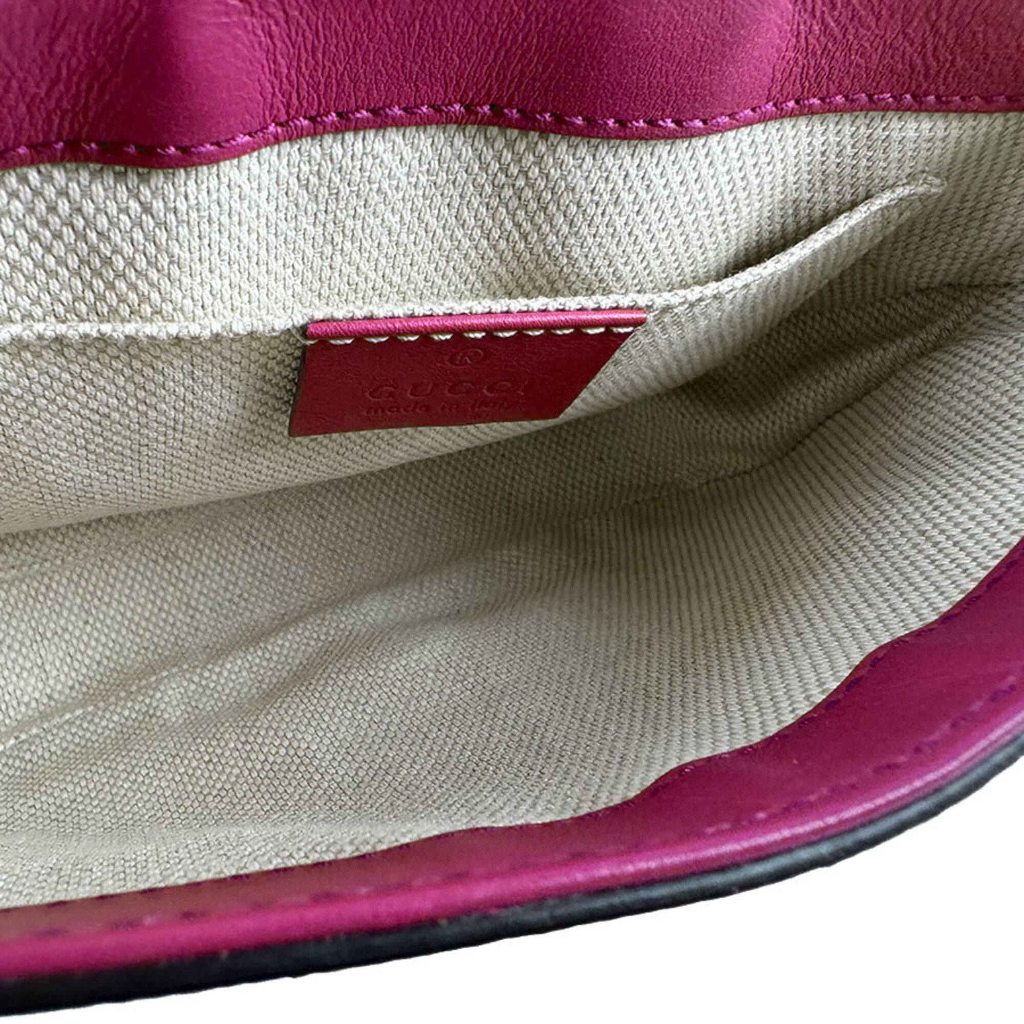 Gucci Pink Patent Leather Shoulder Bag (Pre-Owned)