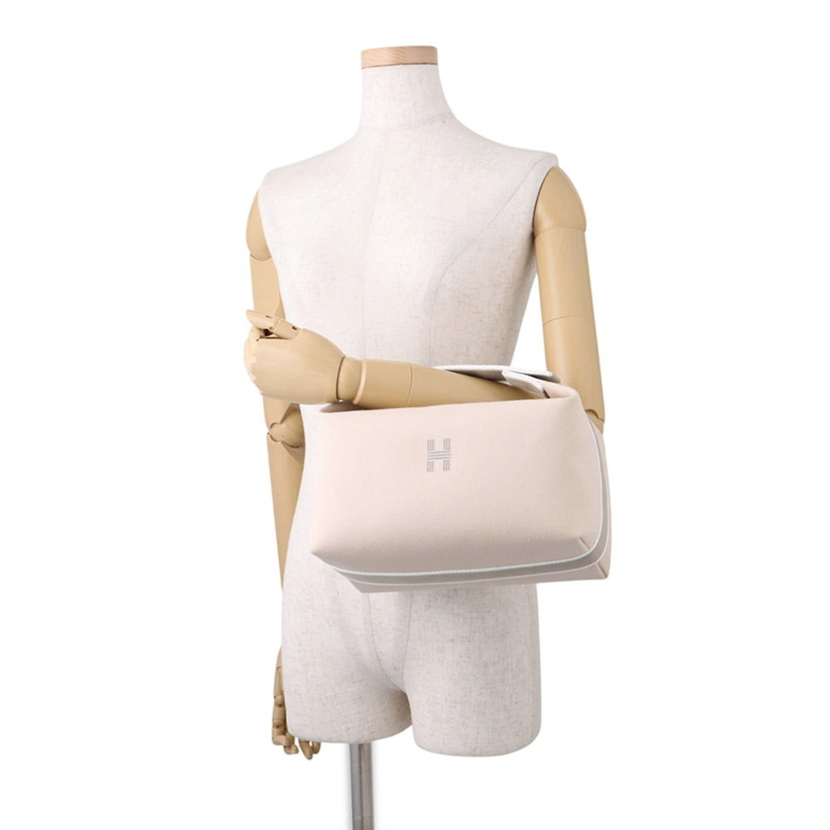 Hermes Natural Canvas Handbag Pouch (Pre-Owned)