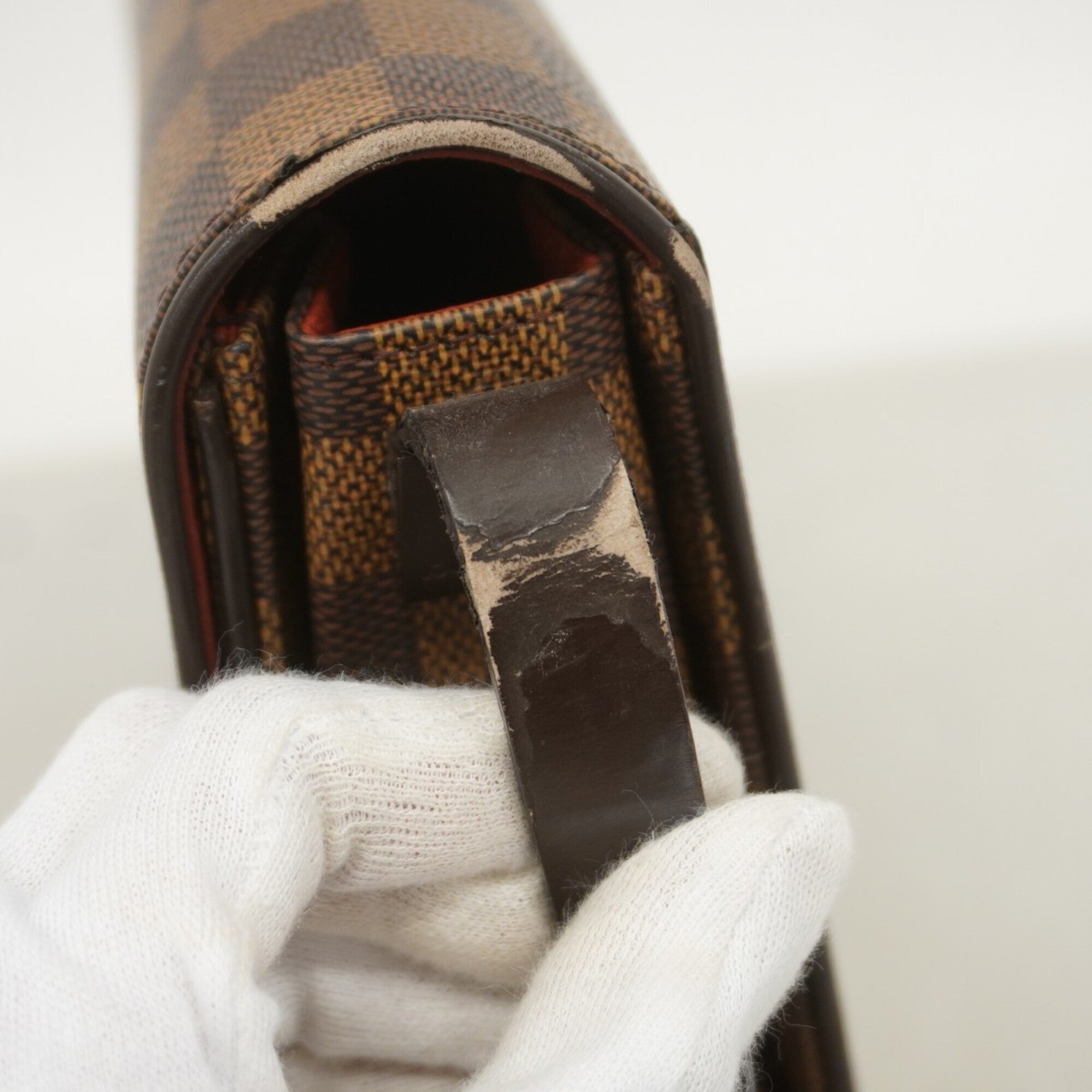 Louis Vuitton Ebene Shoulder Bag (Pre-Owned)